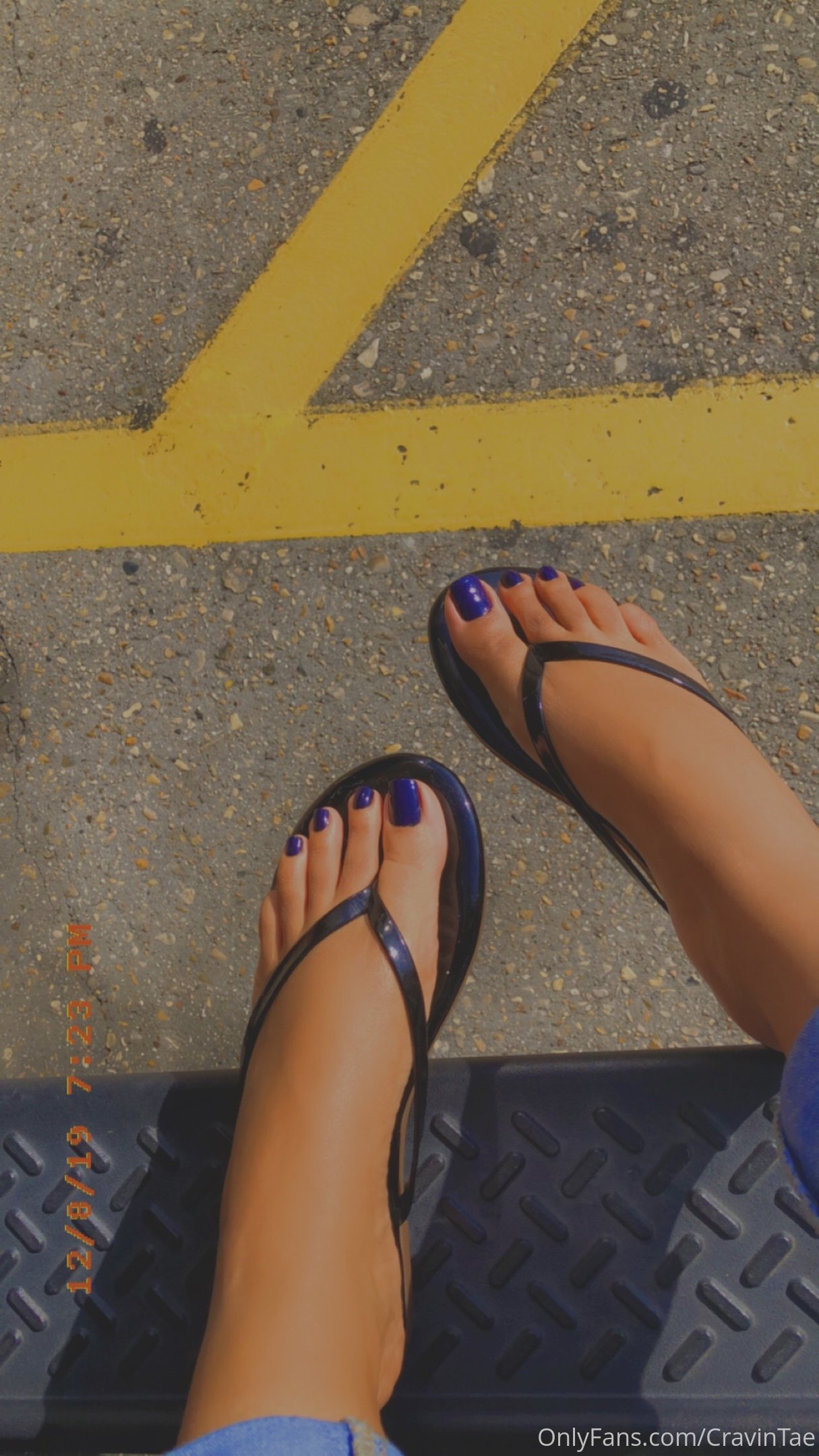 cravintae feet photo 13