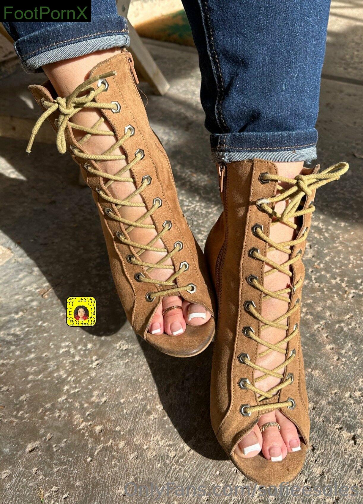 sofieesoles feet photo 19