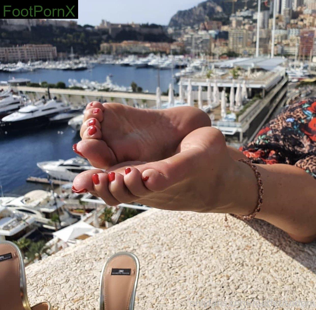 footfetishdom feet photo 13