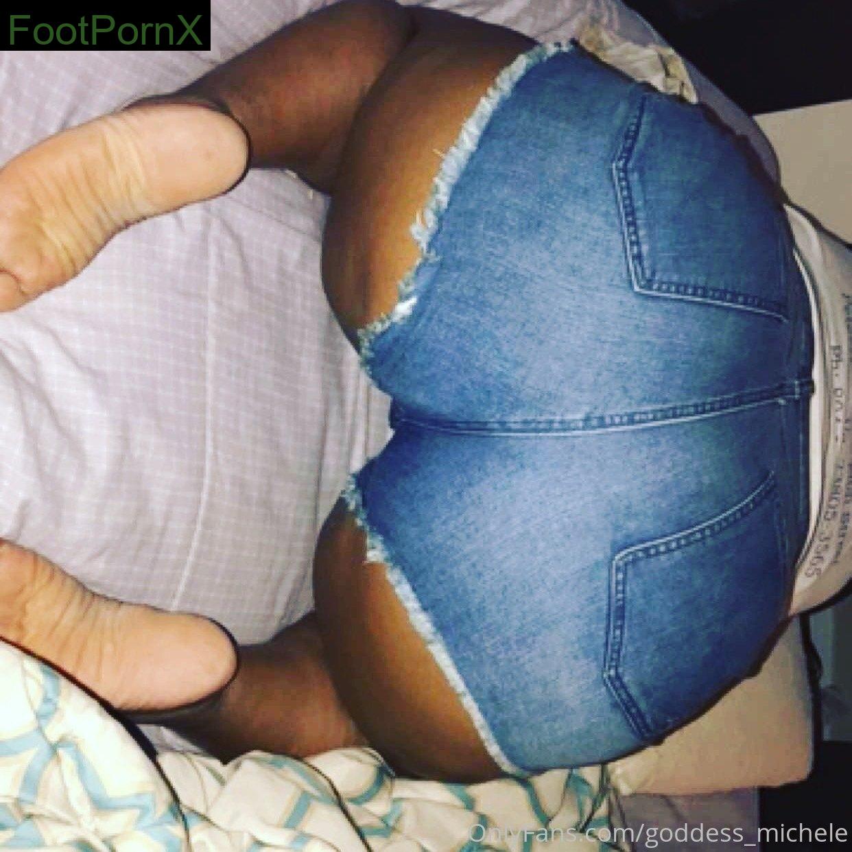 goddess_michele feet photo 17