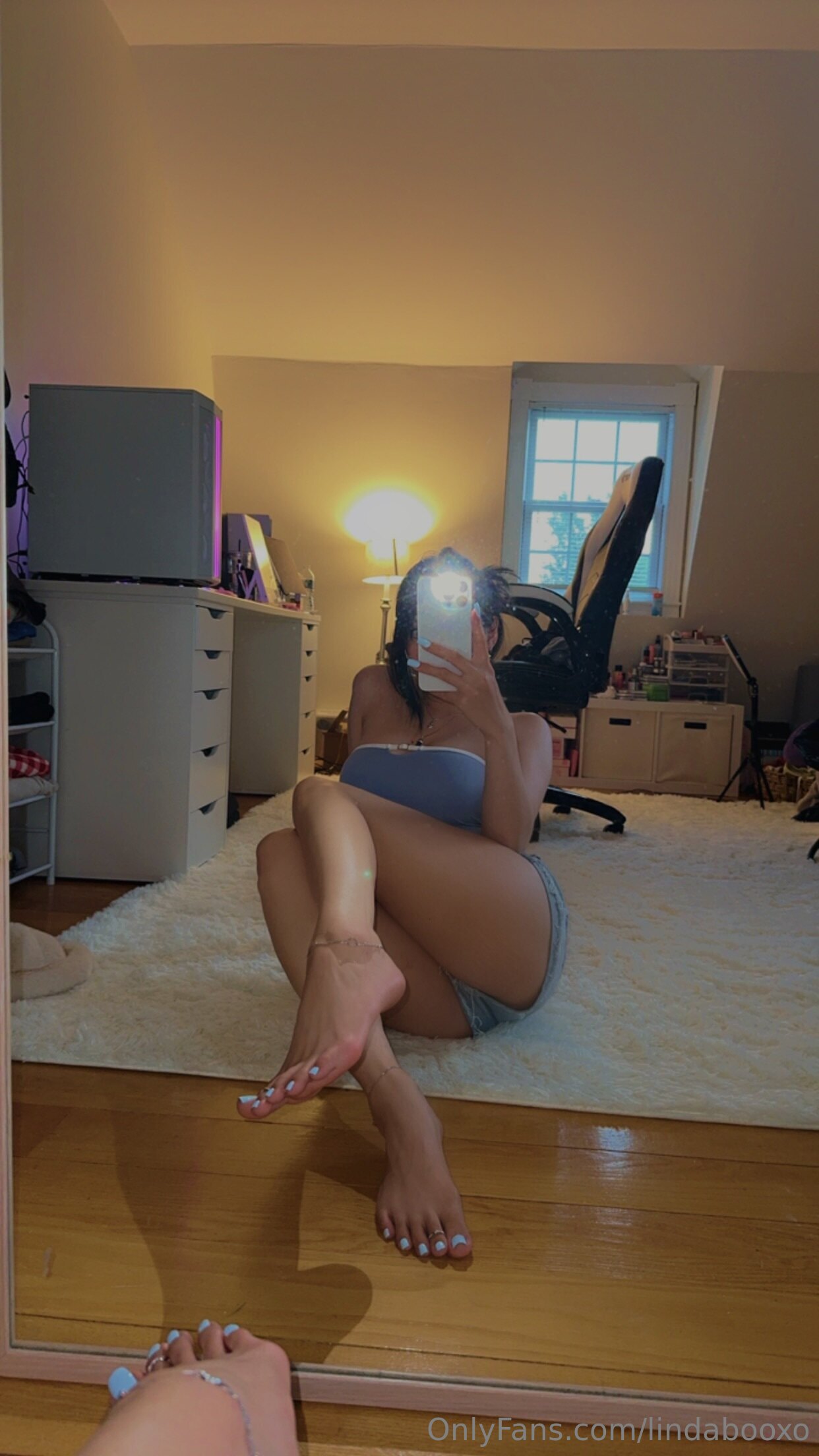 lindabooxo feet photo 24