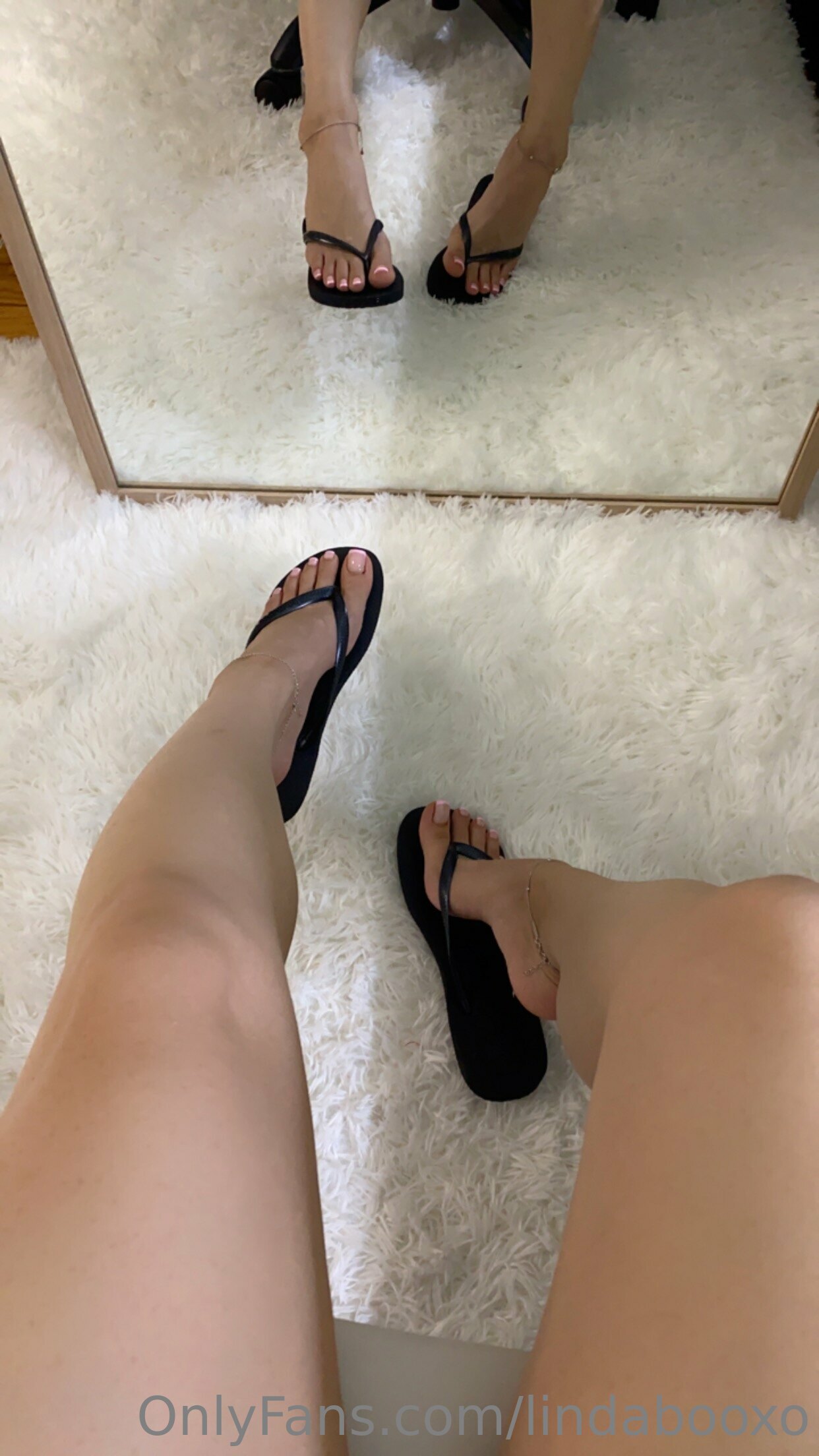 lindabooxo feet photo 13