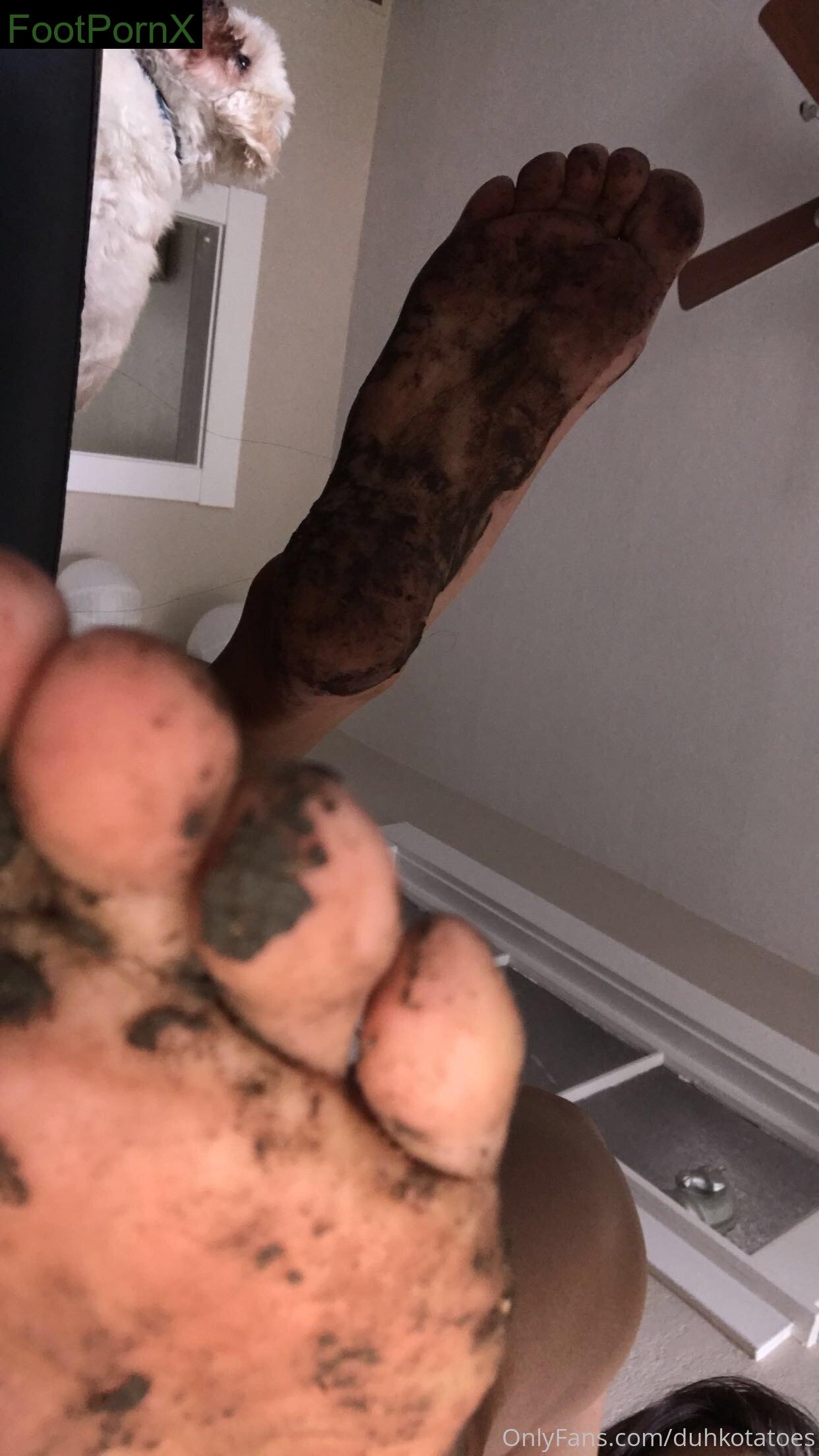 dakotafade feet photo 2