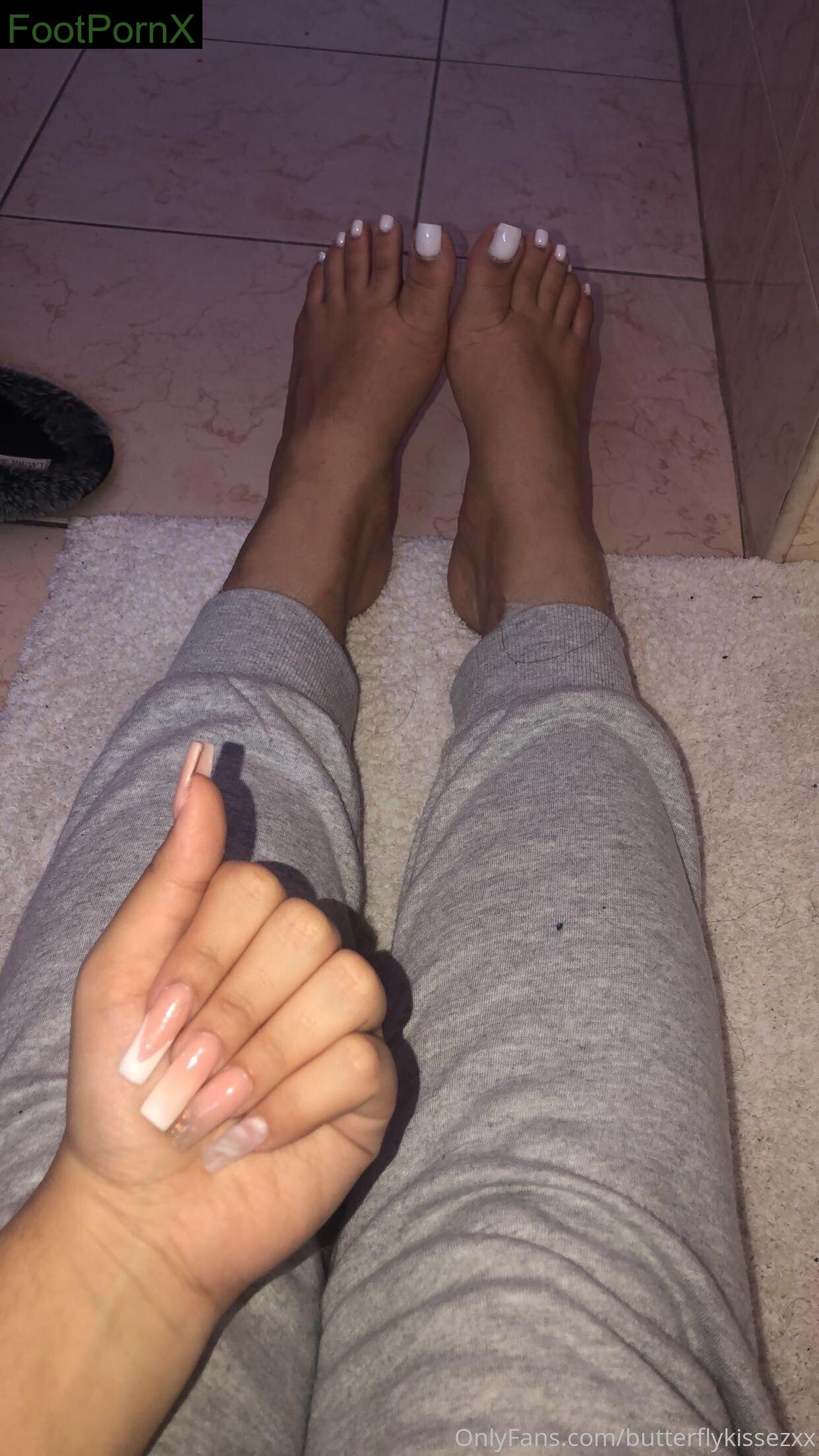 dirtydiannaaa feet photo 11