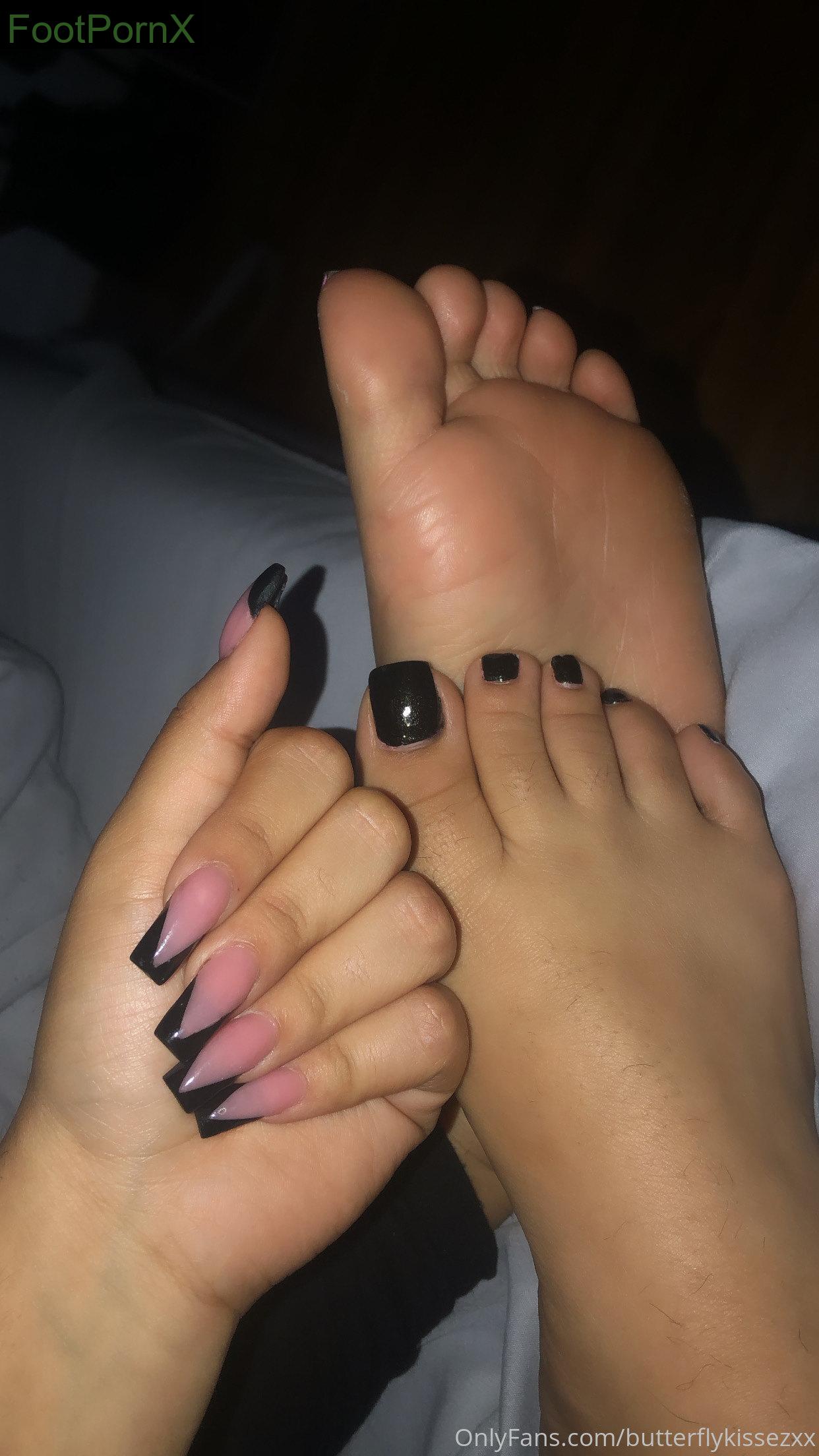 dirtydiannaaa feet photo 16