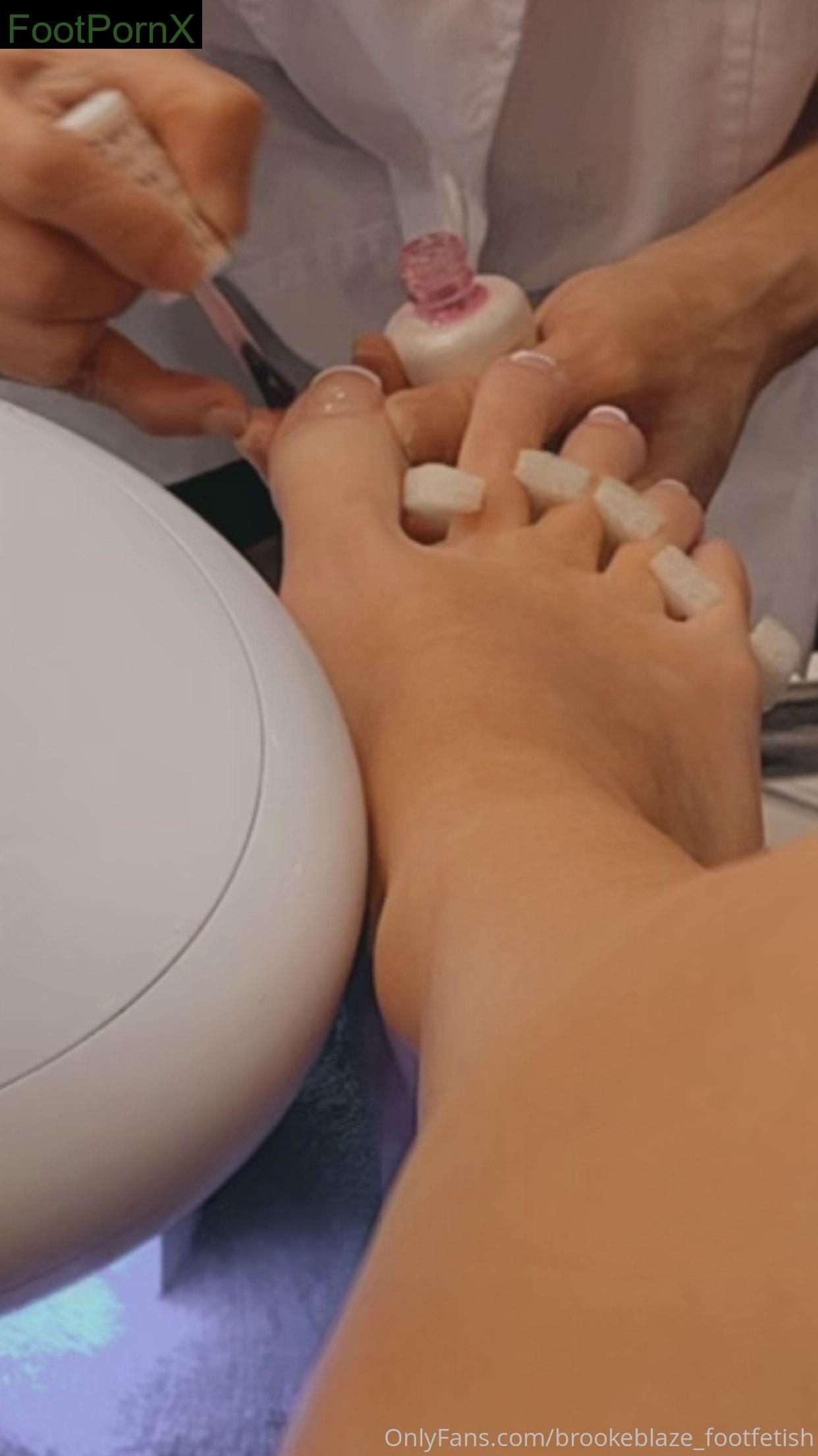 brookeblaze_footfetish feet photo 18