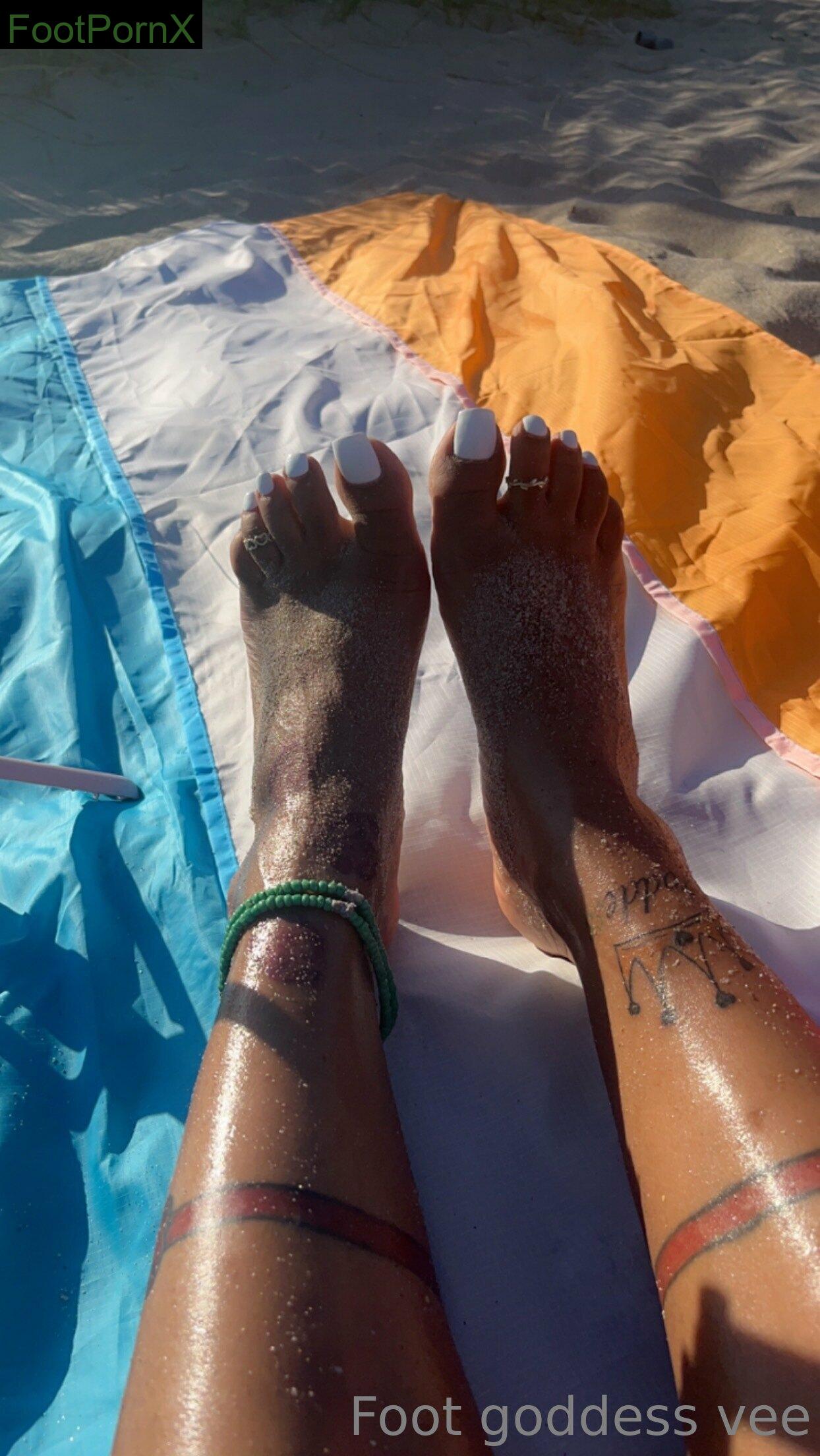 that_foot_girl feet photo 8