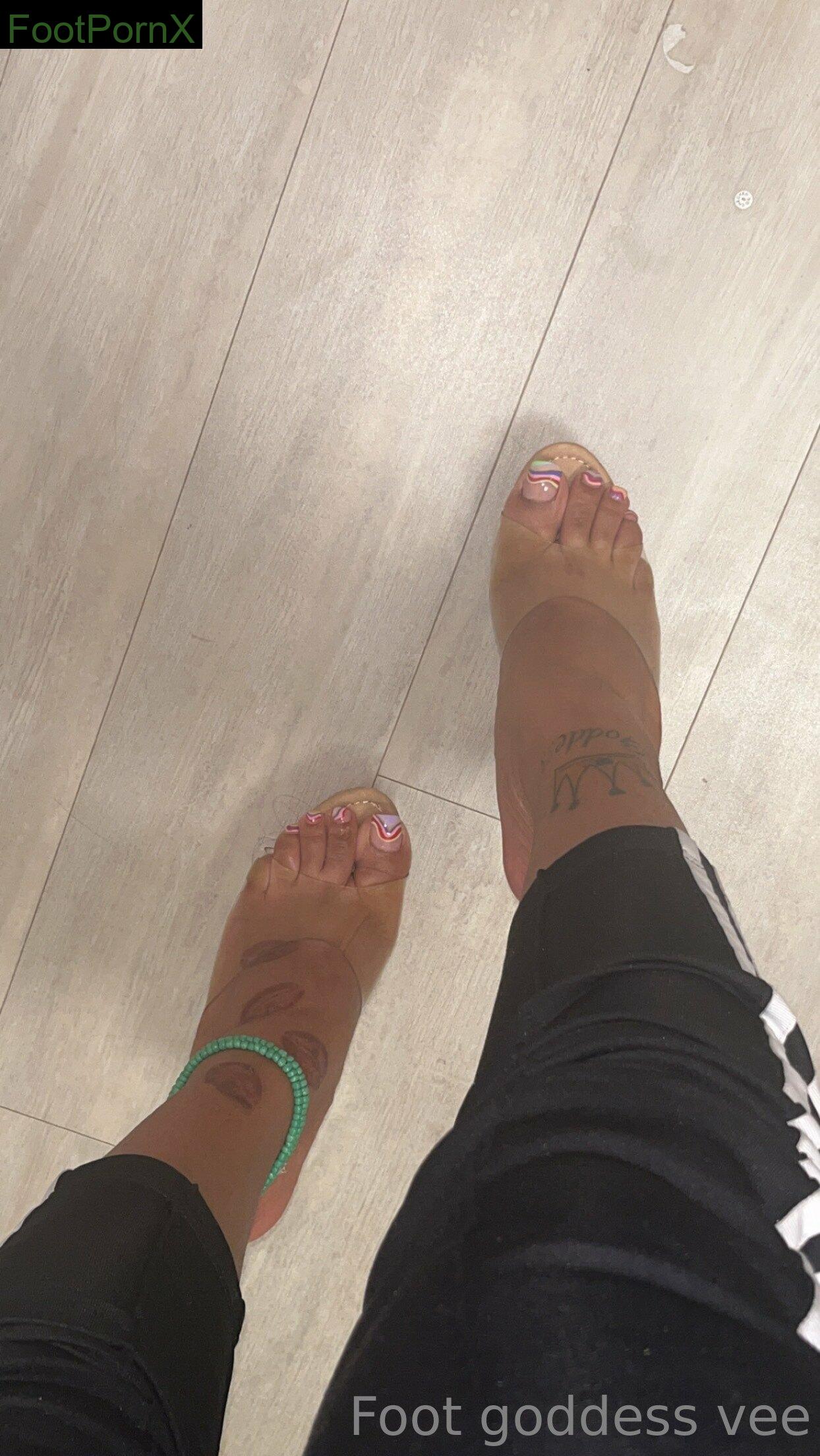 that_foot_girl feet photo 23