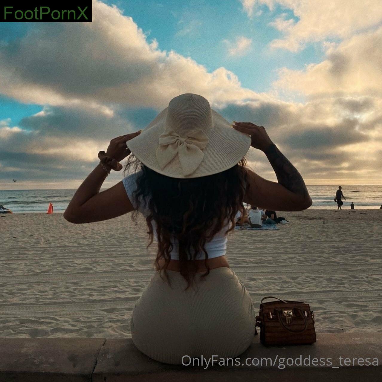 goddess_teresa feet photo 5