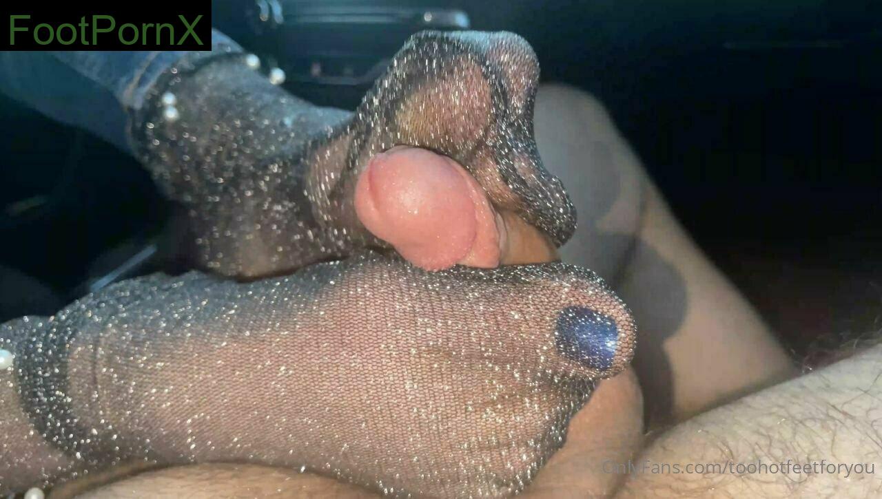 toohotfeetforyou feet photo 12