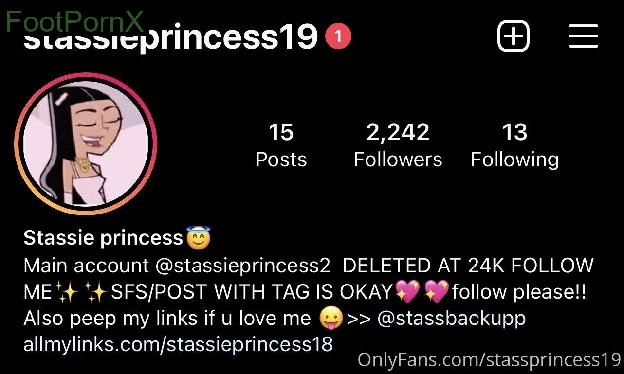 stassprincess19 feet photo 23
