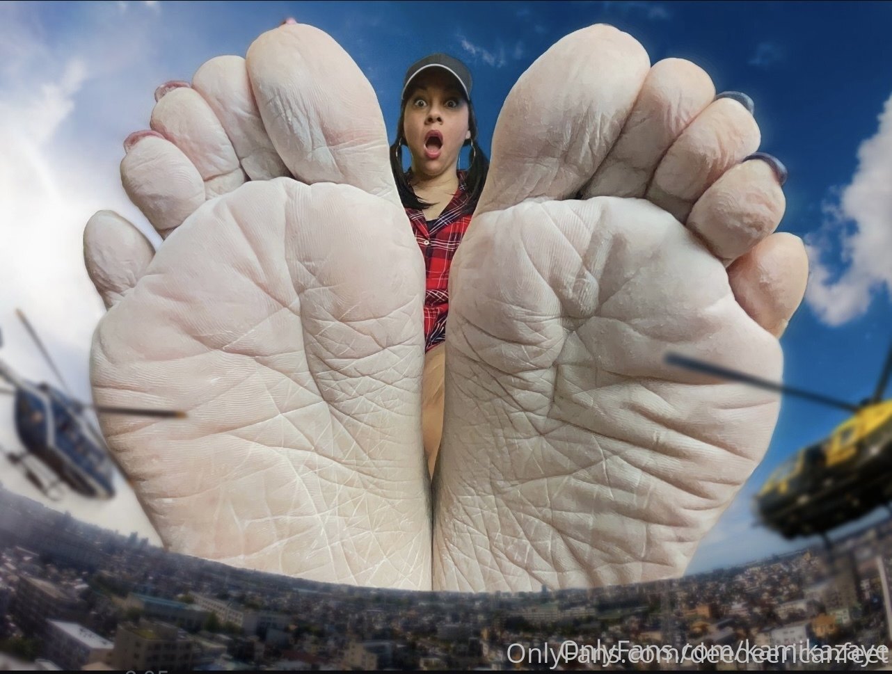 deedeericanfeet feet photo 14