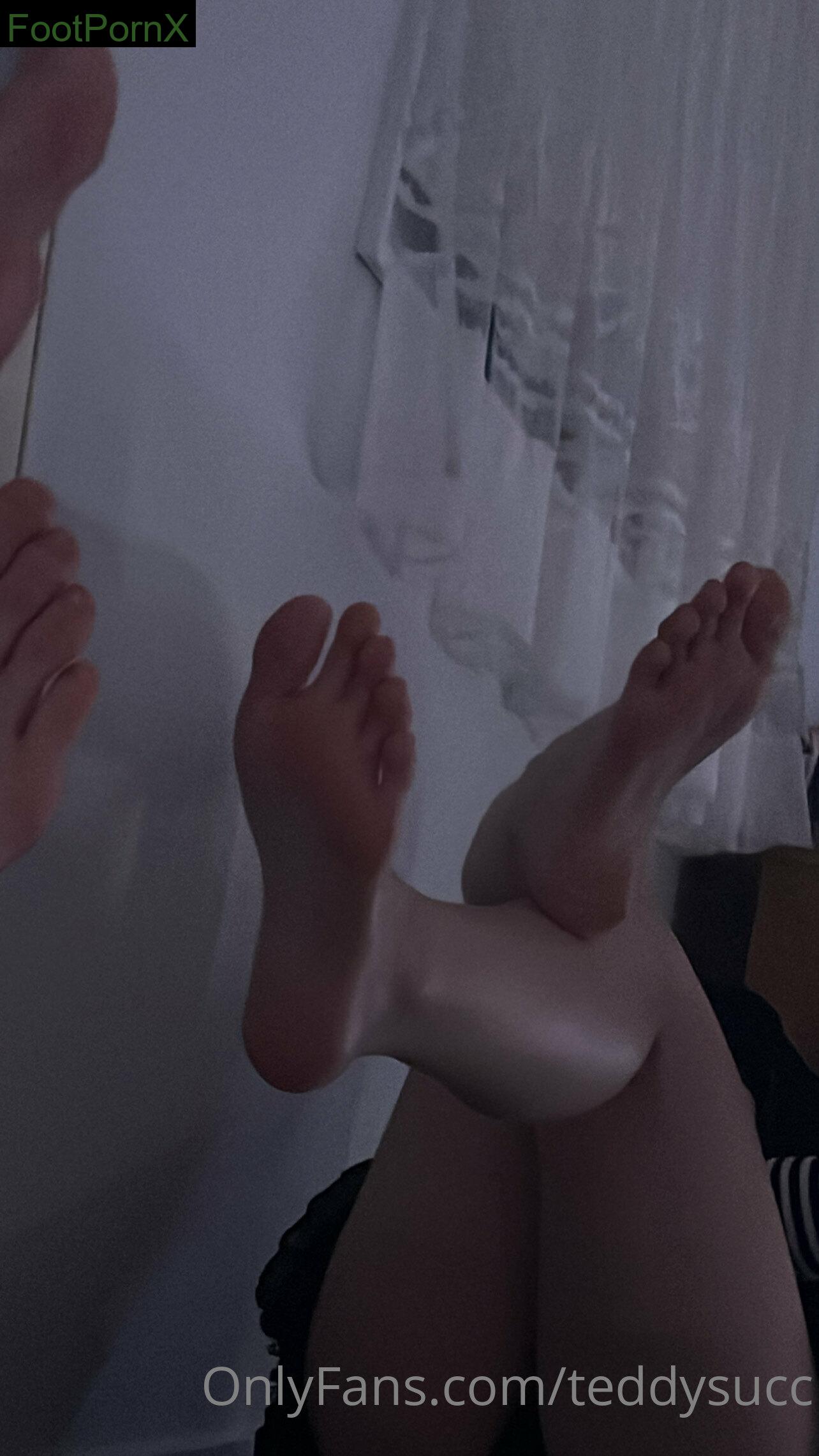 teddysucc feet photo 16
