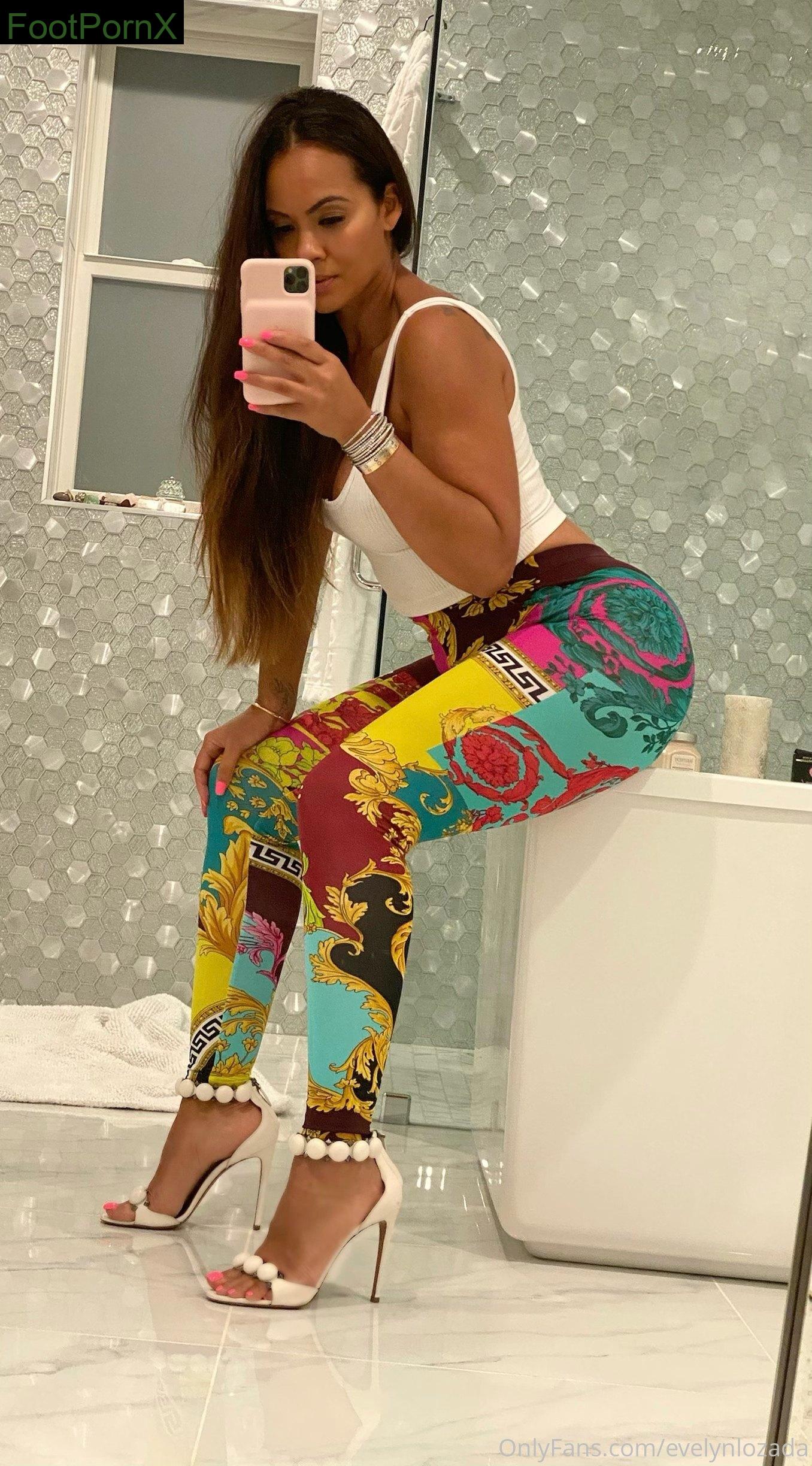 evelynlozada feet photo 12