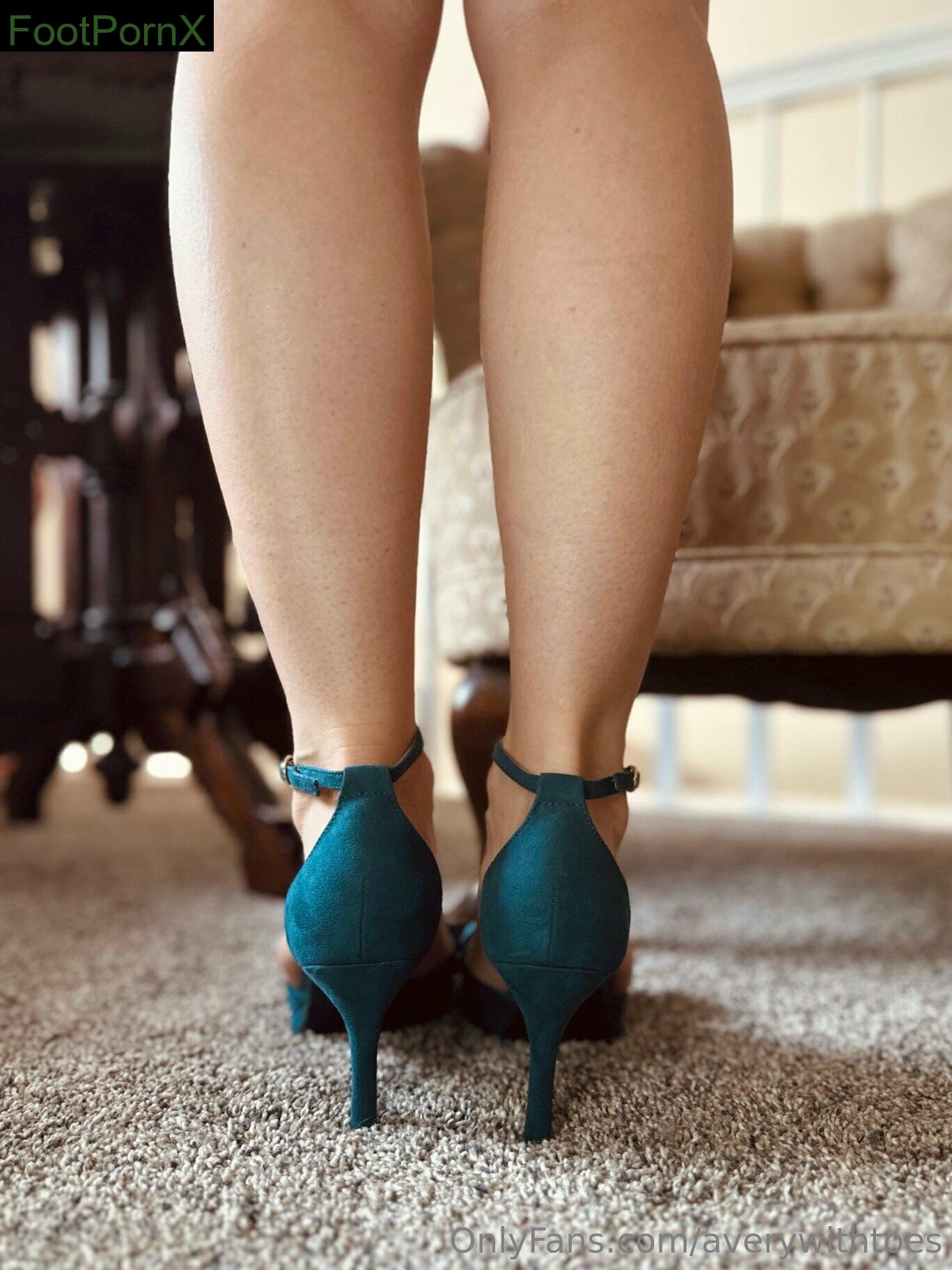 averywithtoes feet photo 11