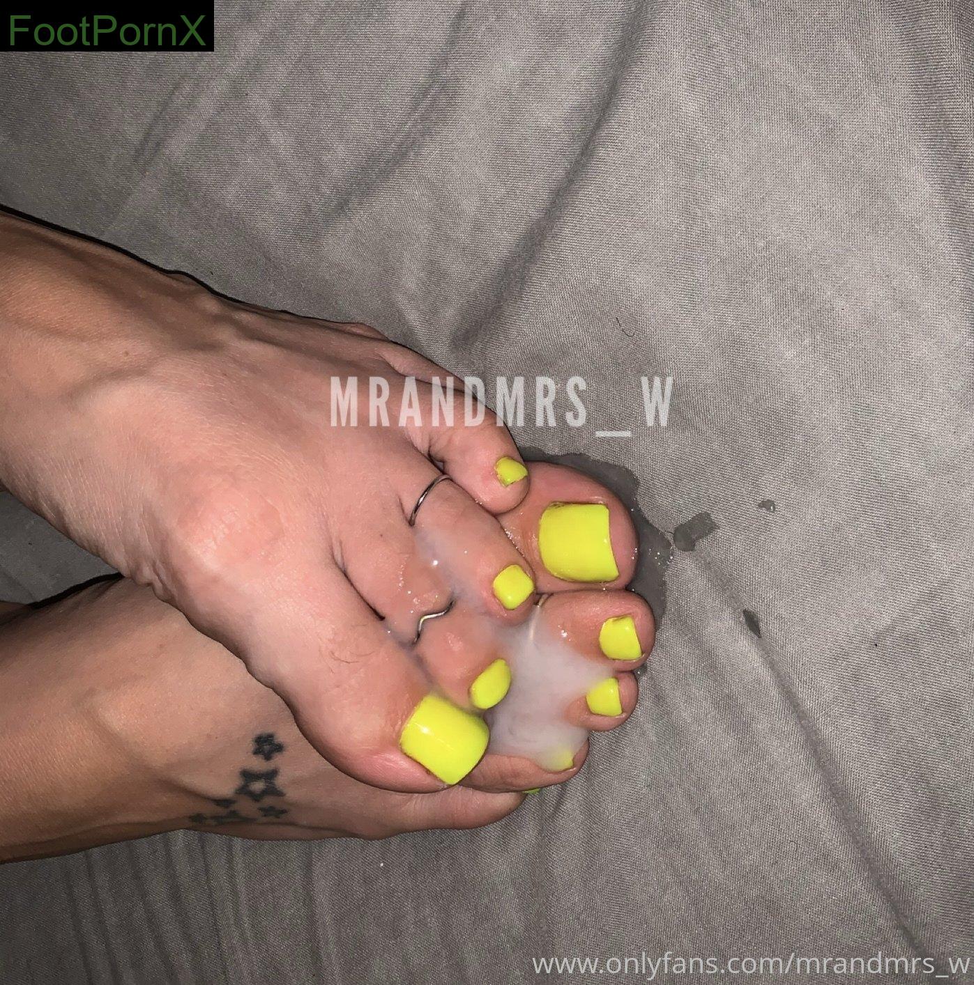 mrandmrs_w feet photo 12
