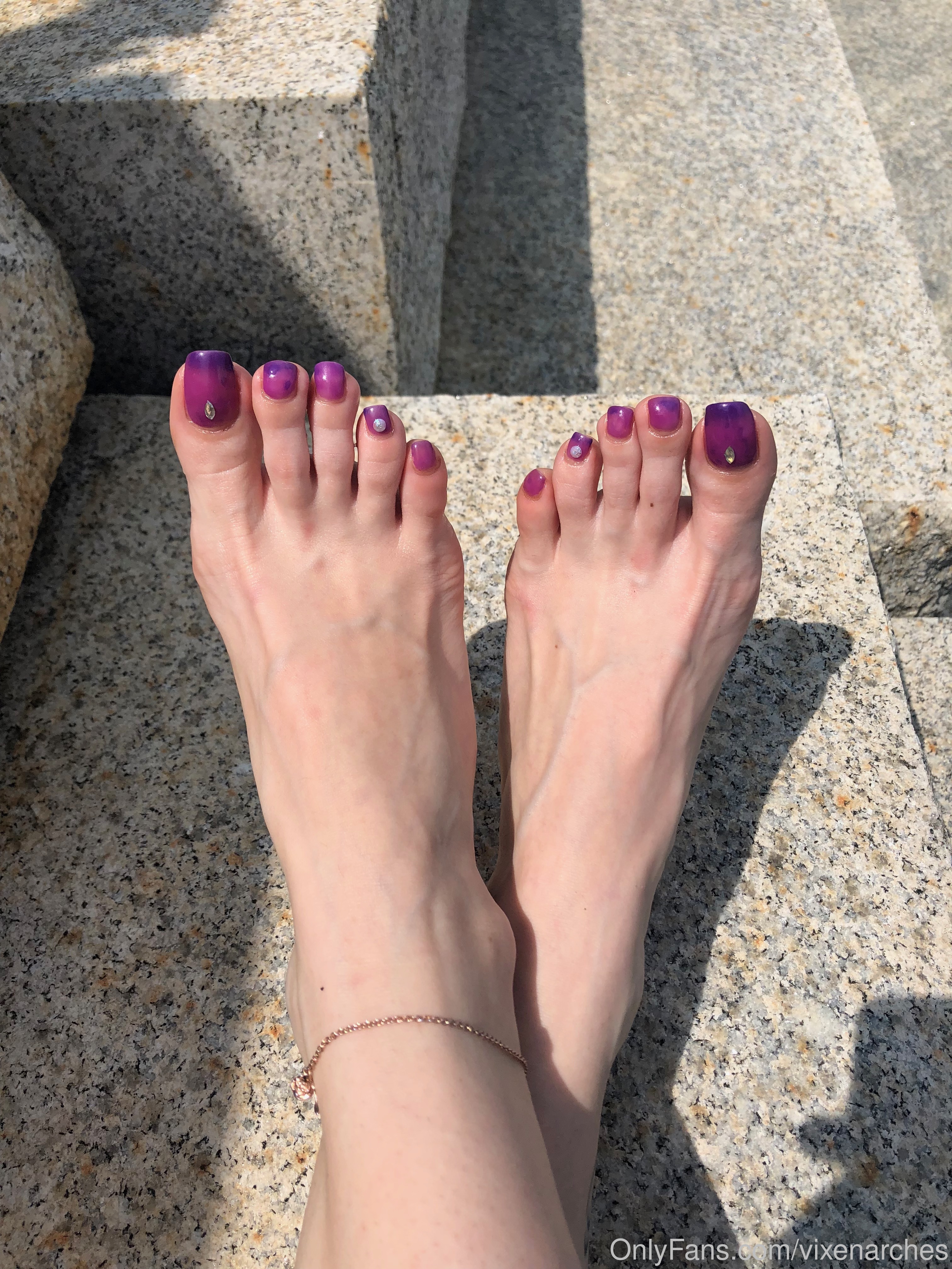 vixenarches feet photo 10