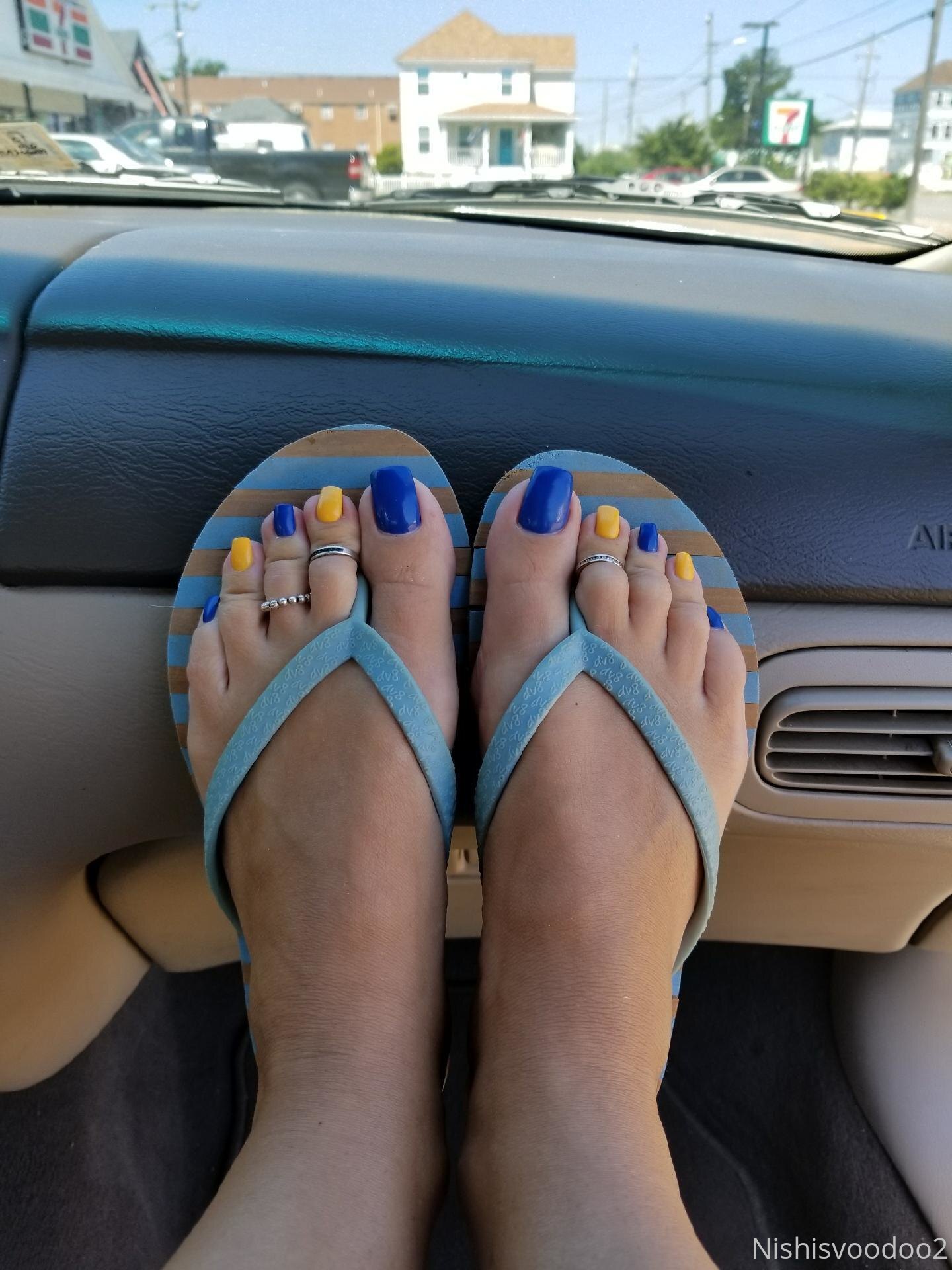 nishisvoodoo2 feet photo 5