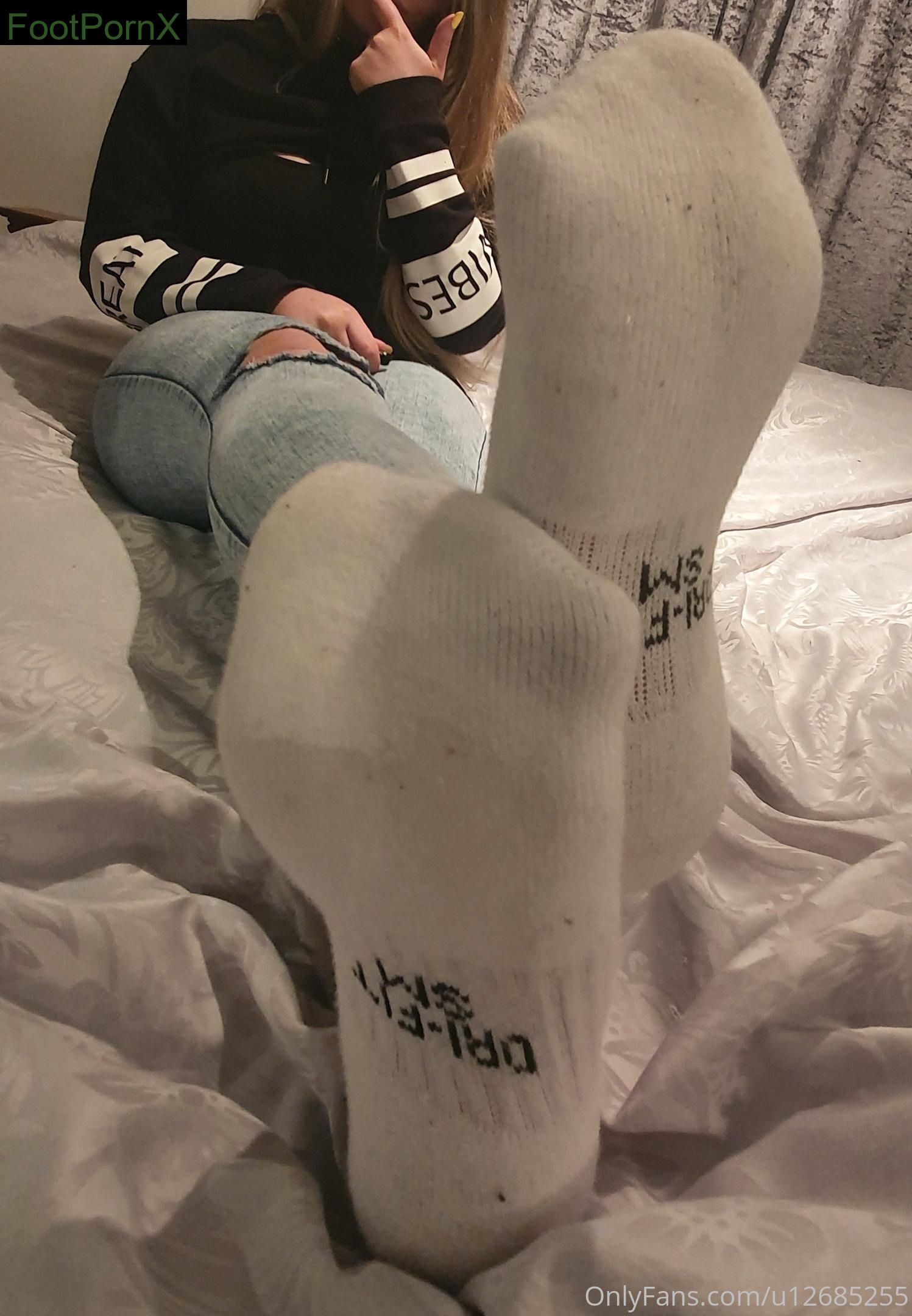 soleneeds feet photo 18