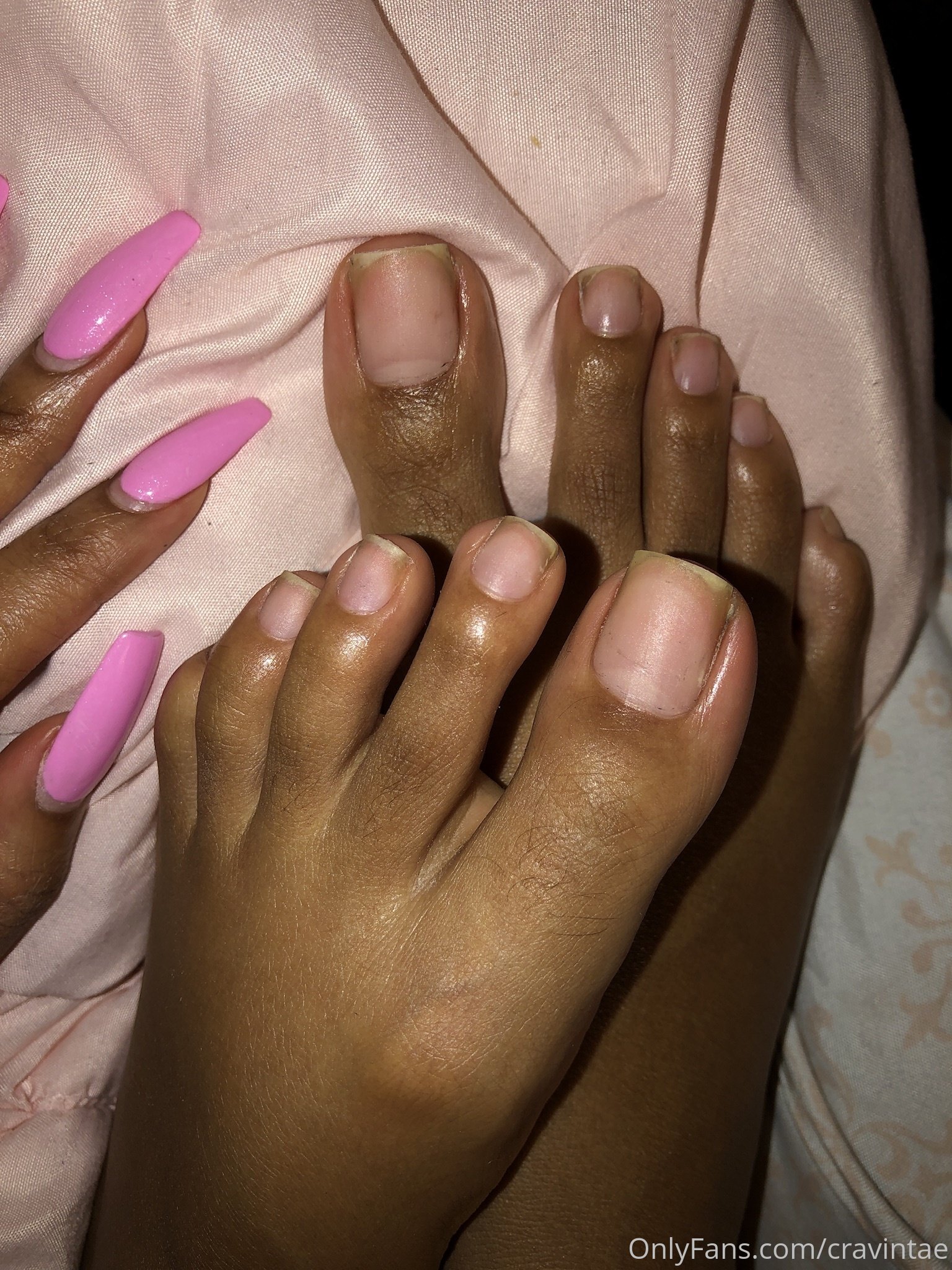 cravintae feet photo 6