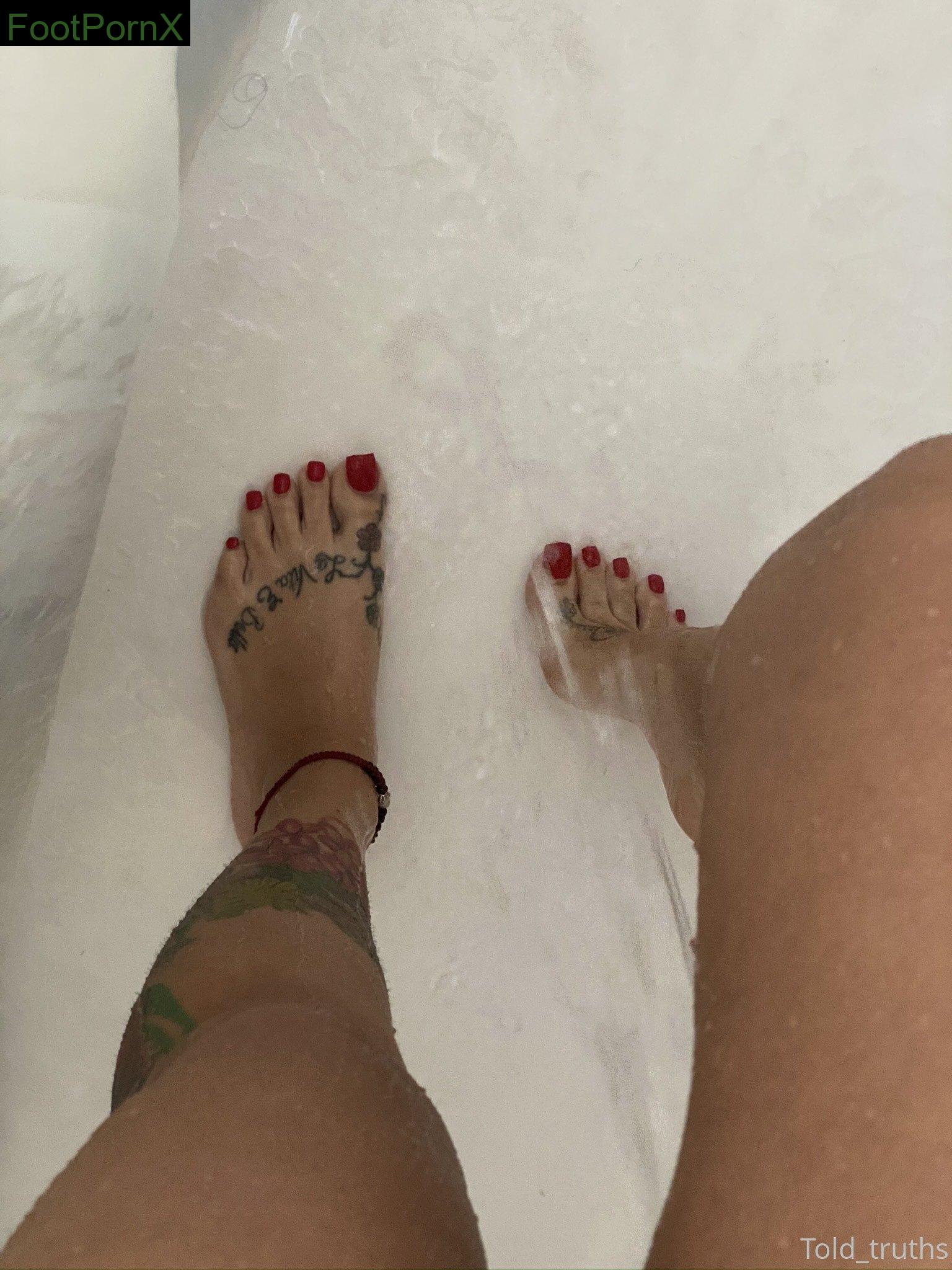 told_truths C feet photo 11