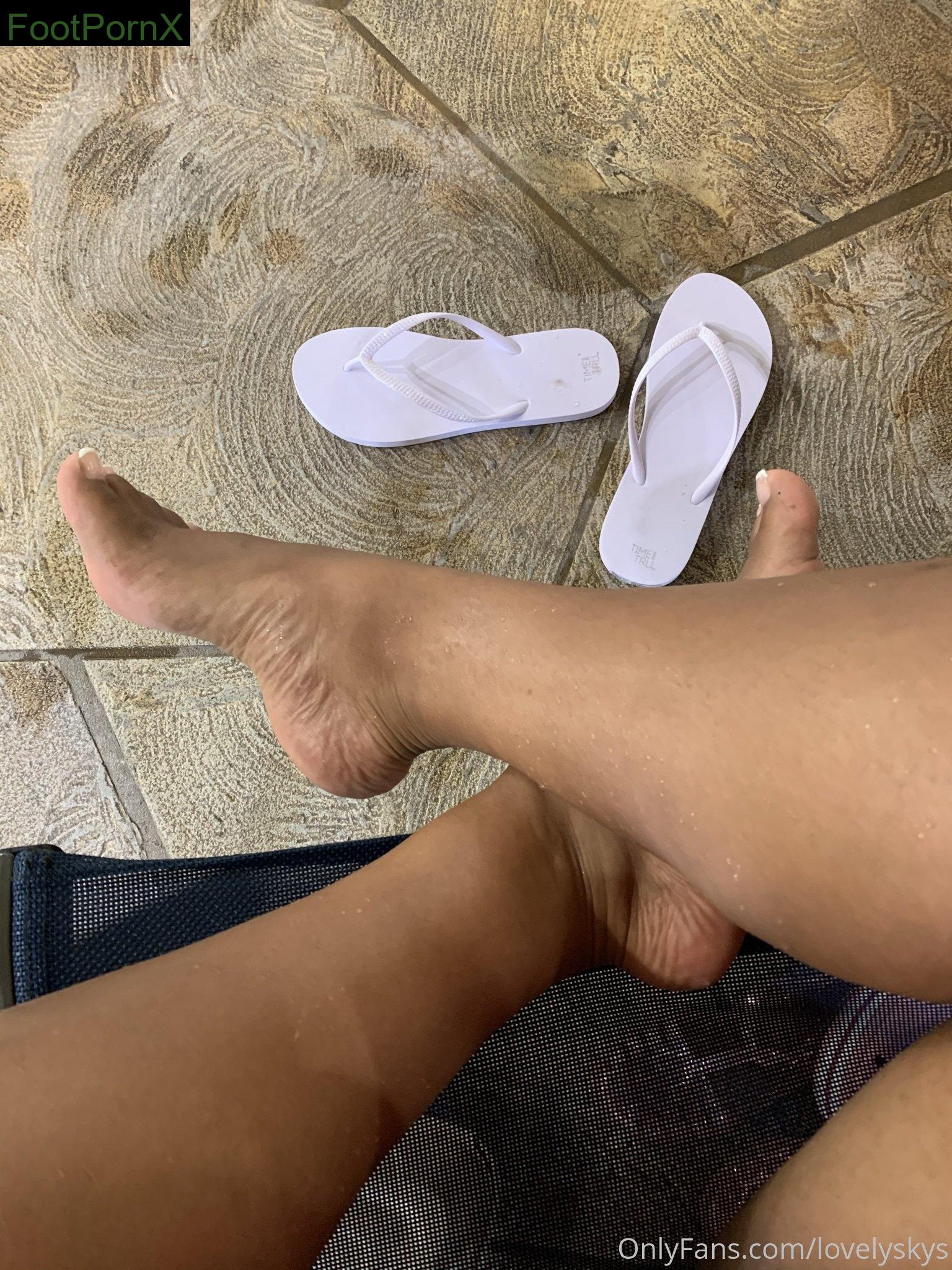 lovelyskys feet photo 14