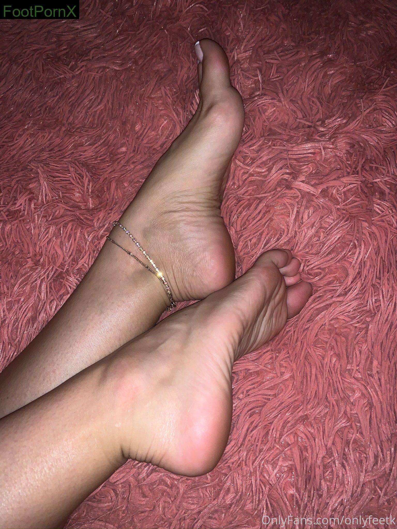 onlyfeetk feet photo 1