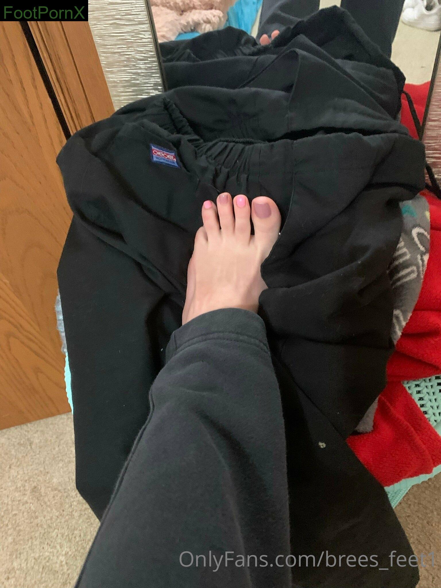 brees_feet1 feet photo 18