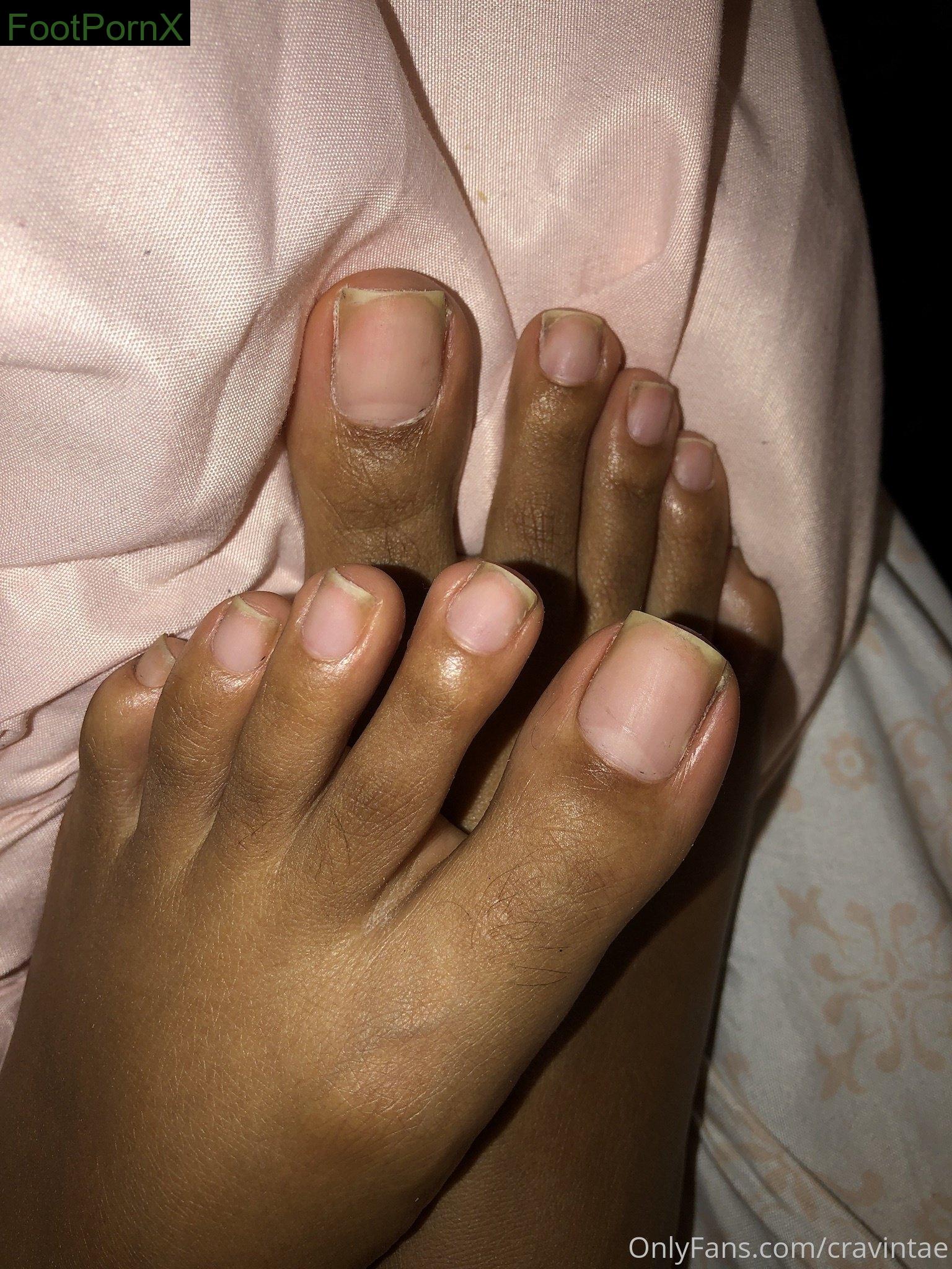 cravintae feet photo 3