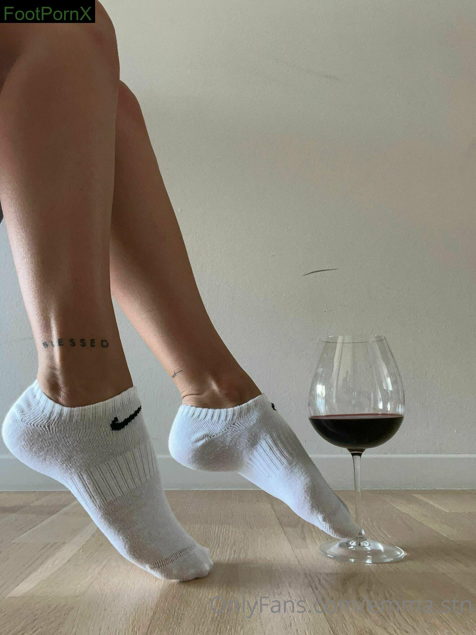 emma.stn feet photo 23