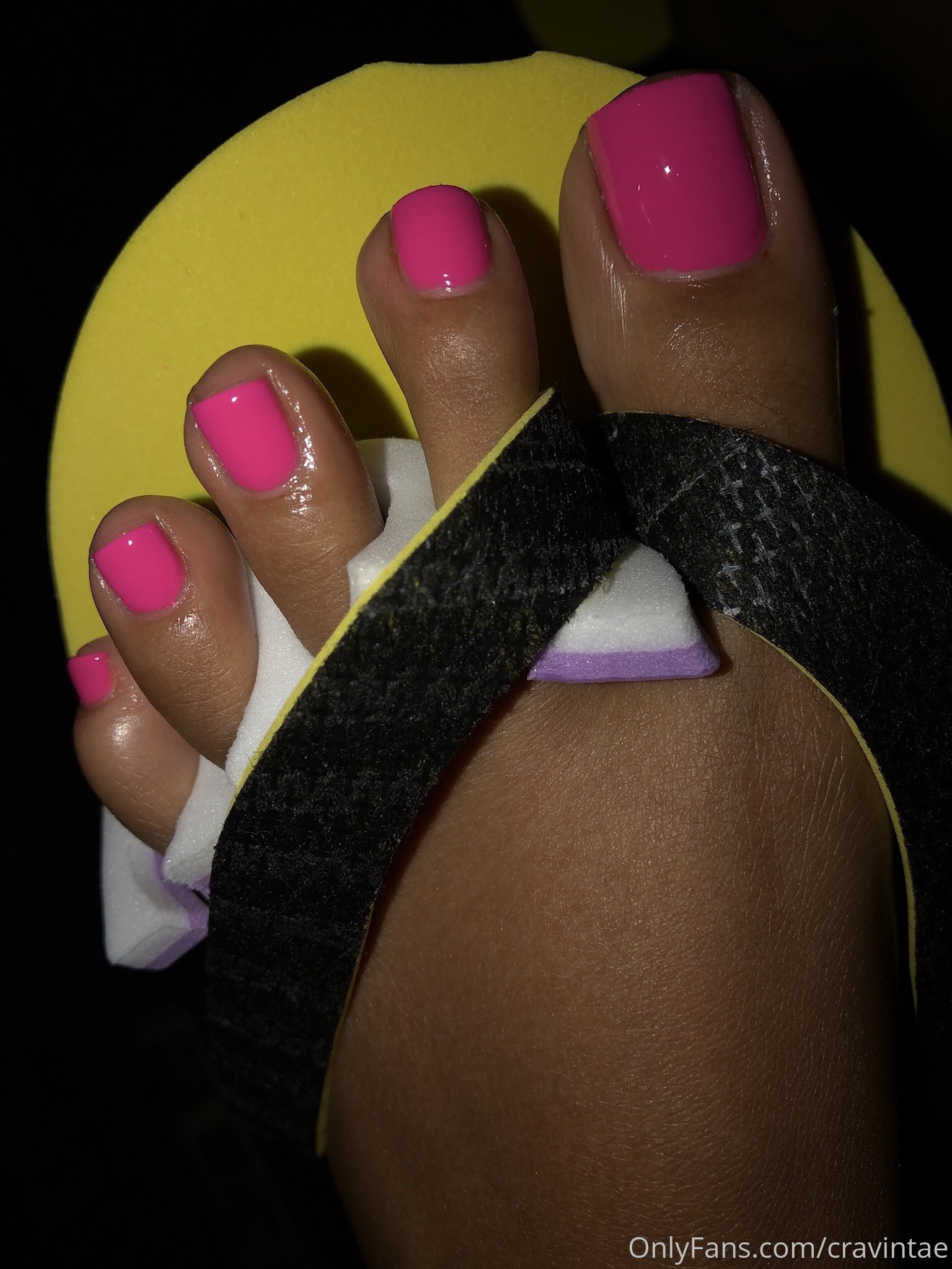 cravintae feet photo 1