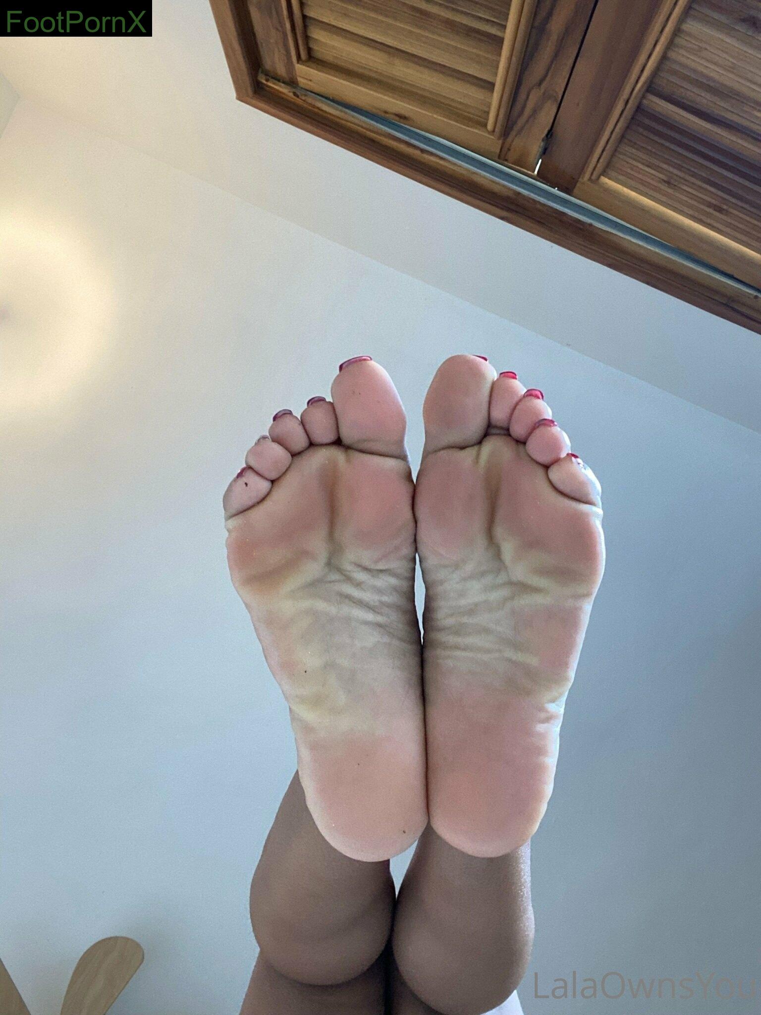 lalaownsyou feet photo 22