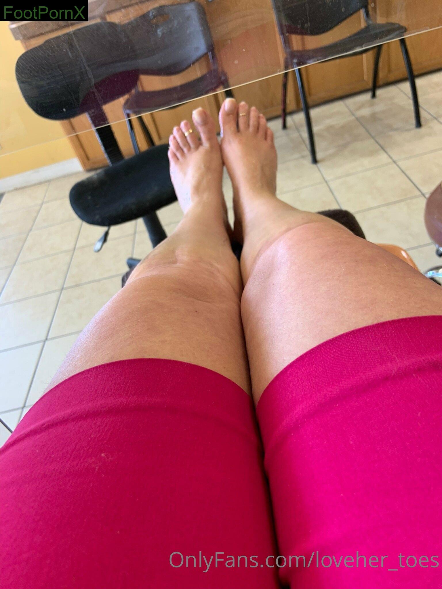 loveher_toes feet photo 21