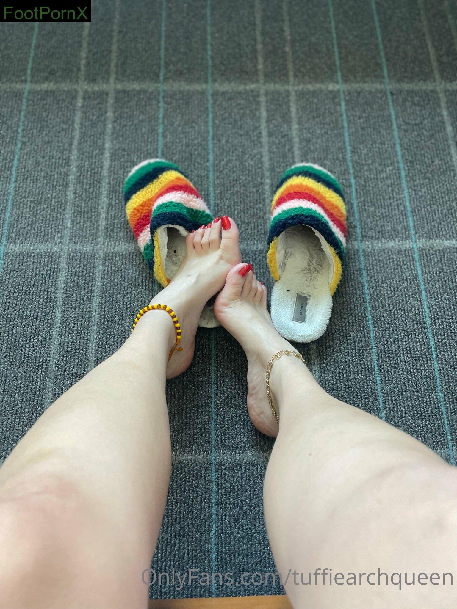 tuffiearchqueen feet photo 19