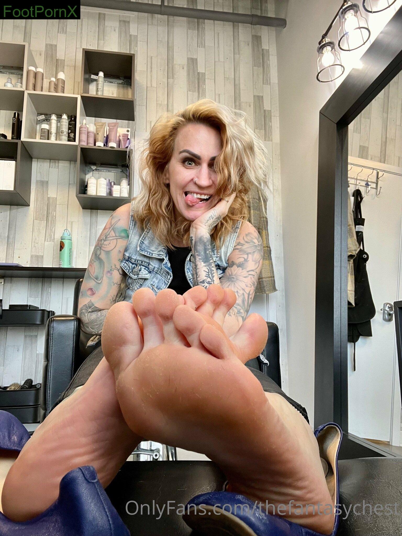 thefantasychest feet photo 11