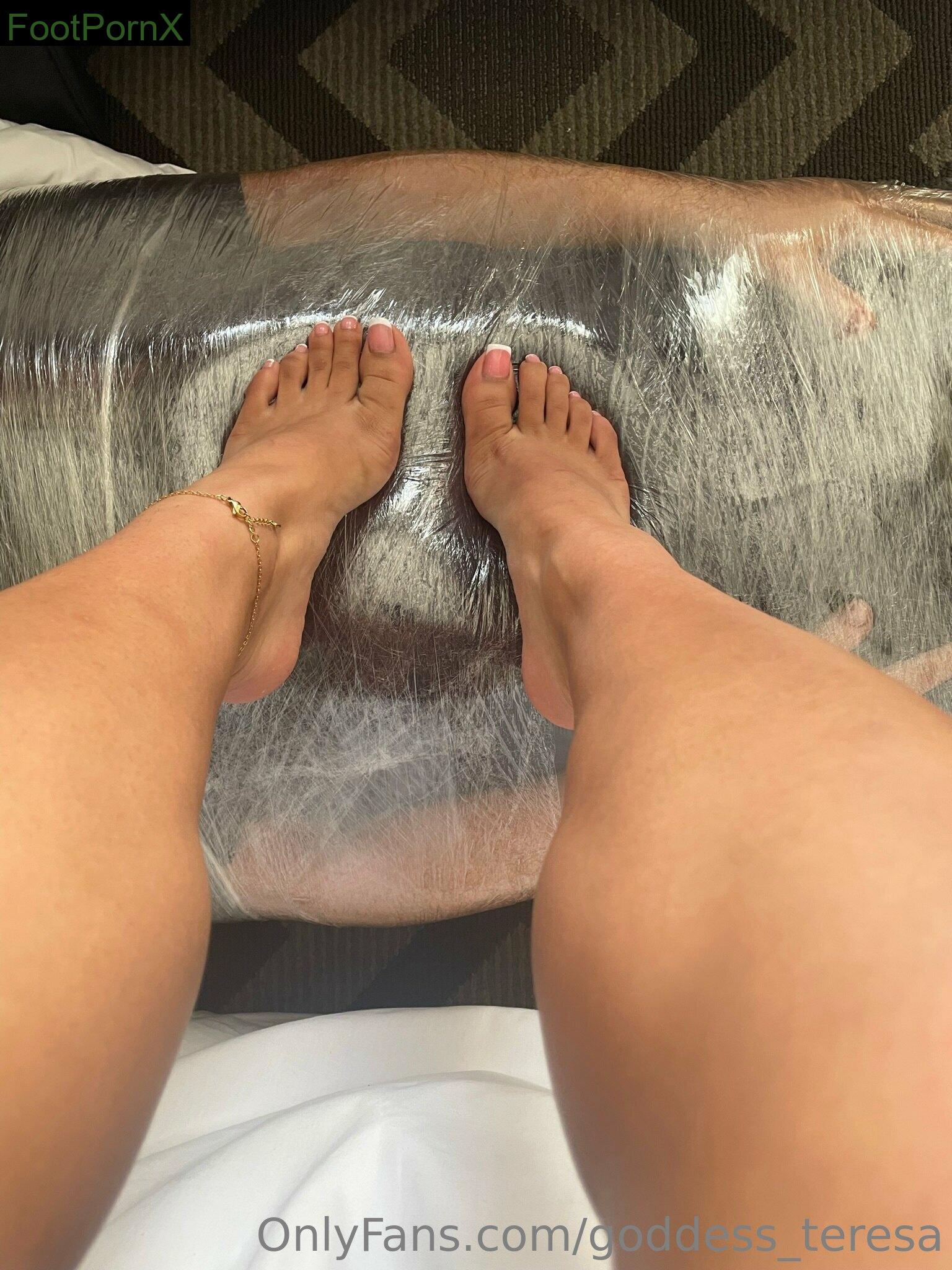 goddess_teresa feet photo 2