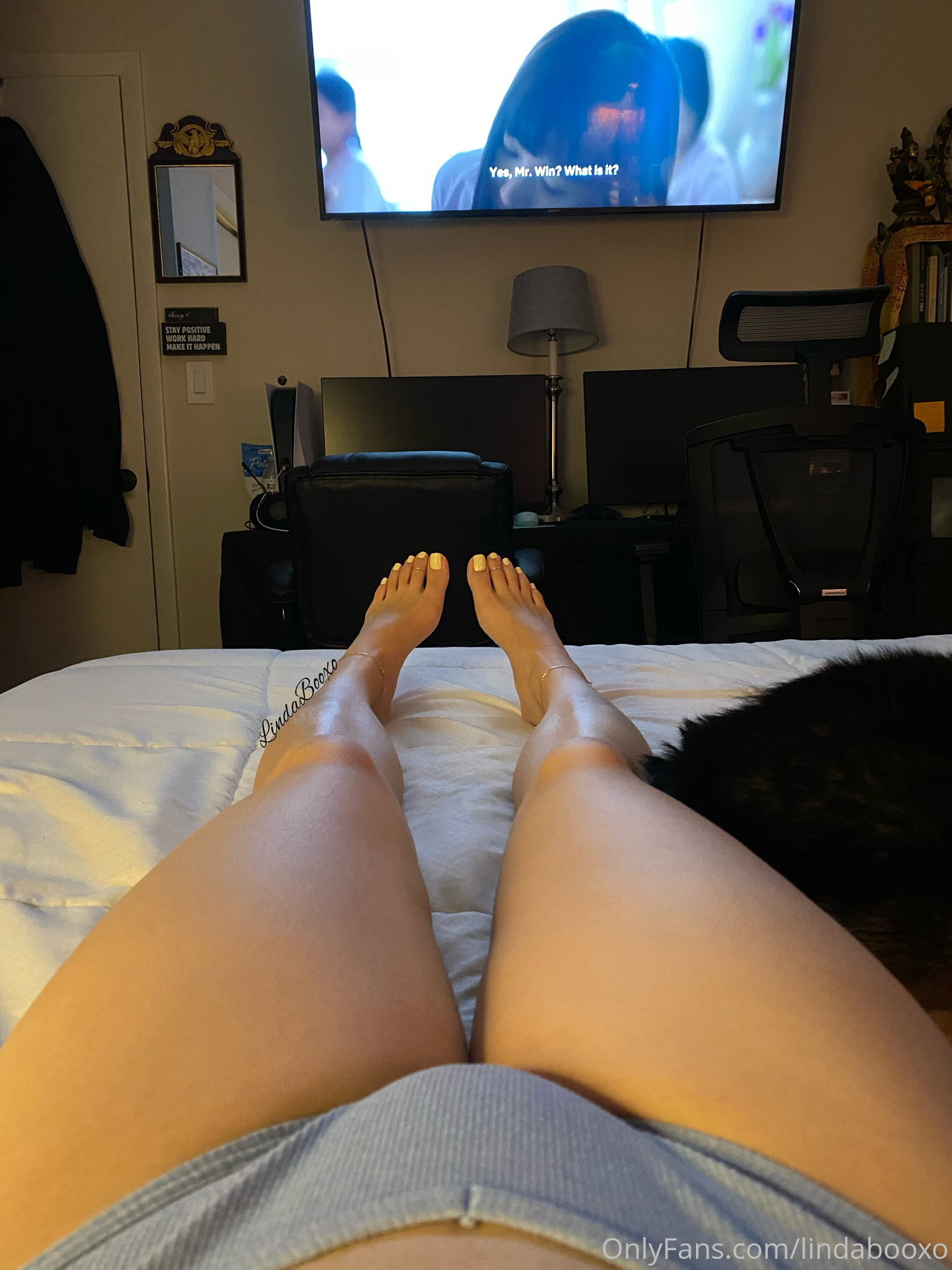 lindabooxo feet photo 12