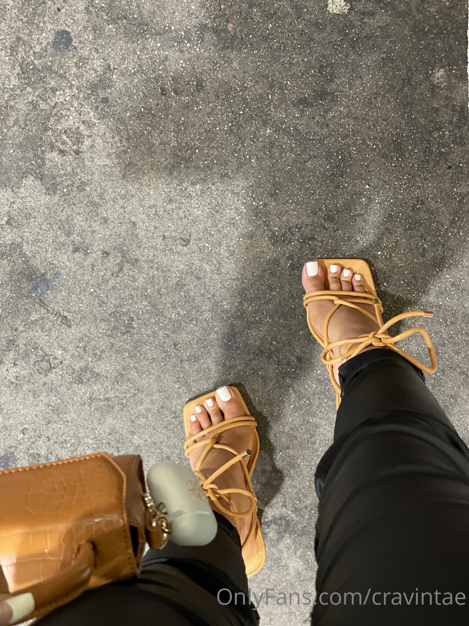 cravintae feet photo 21