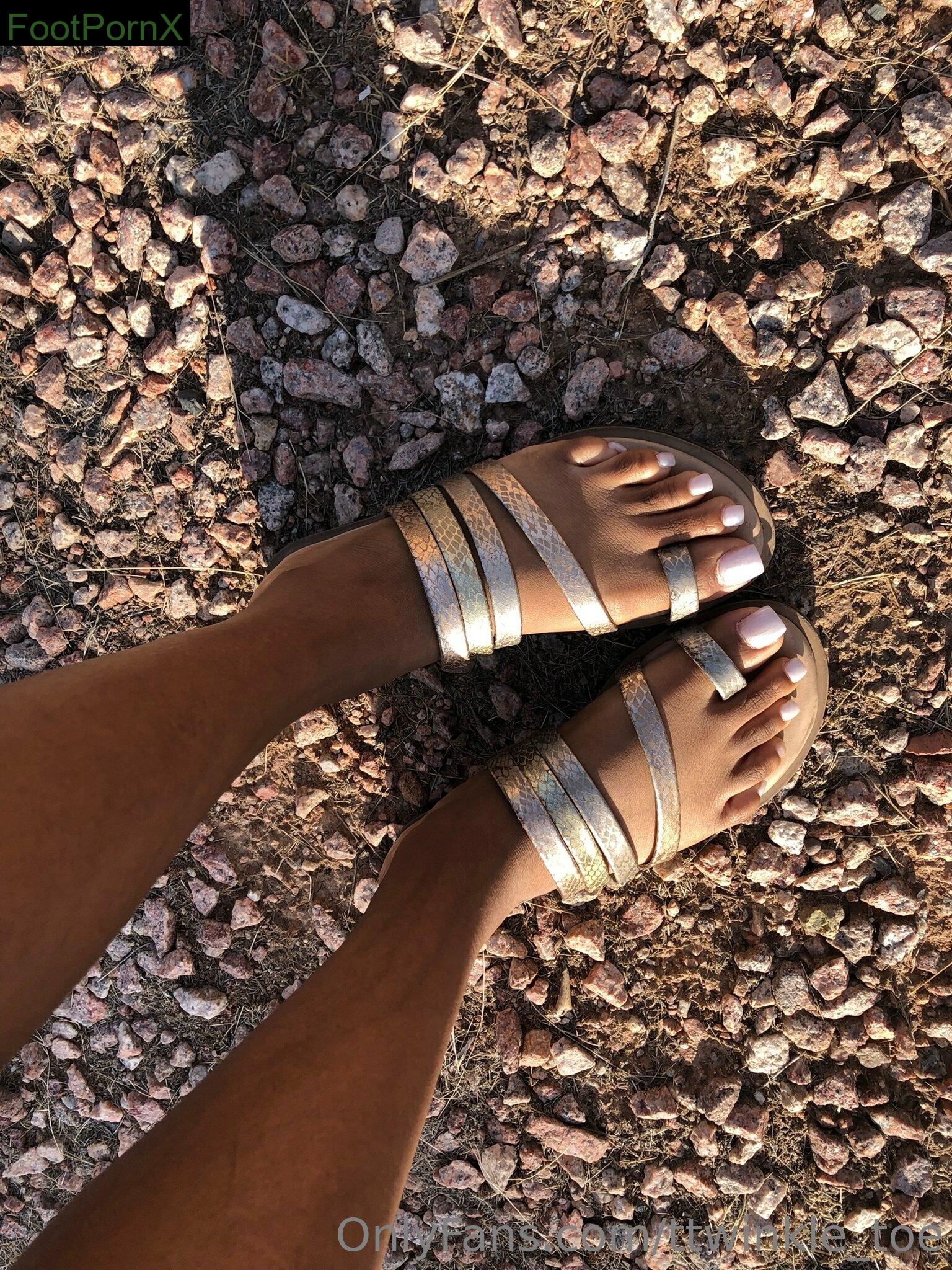 ttwinkle_toe feet photo 9