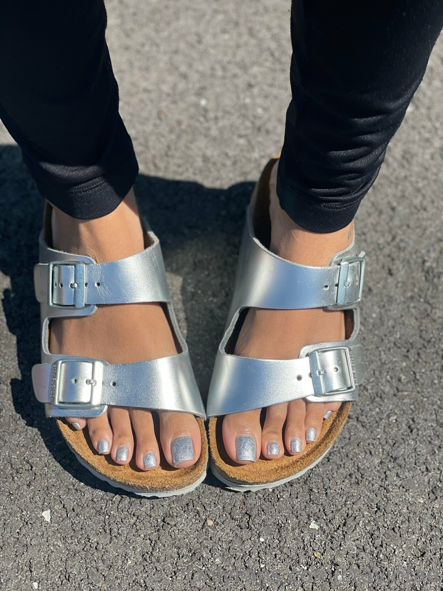 cravintae feet photo 20