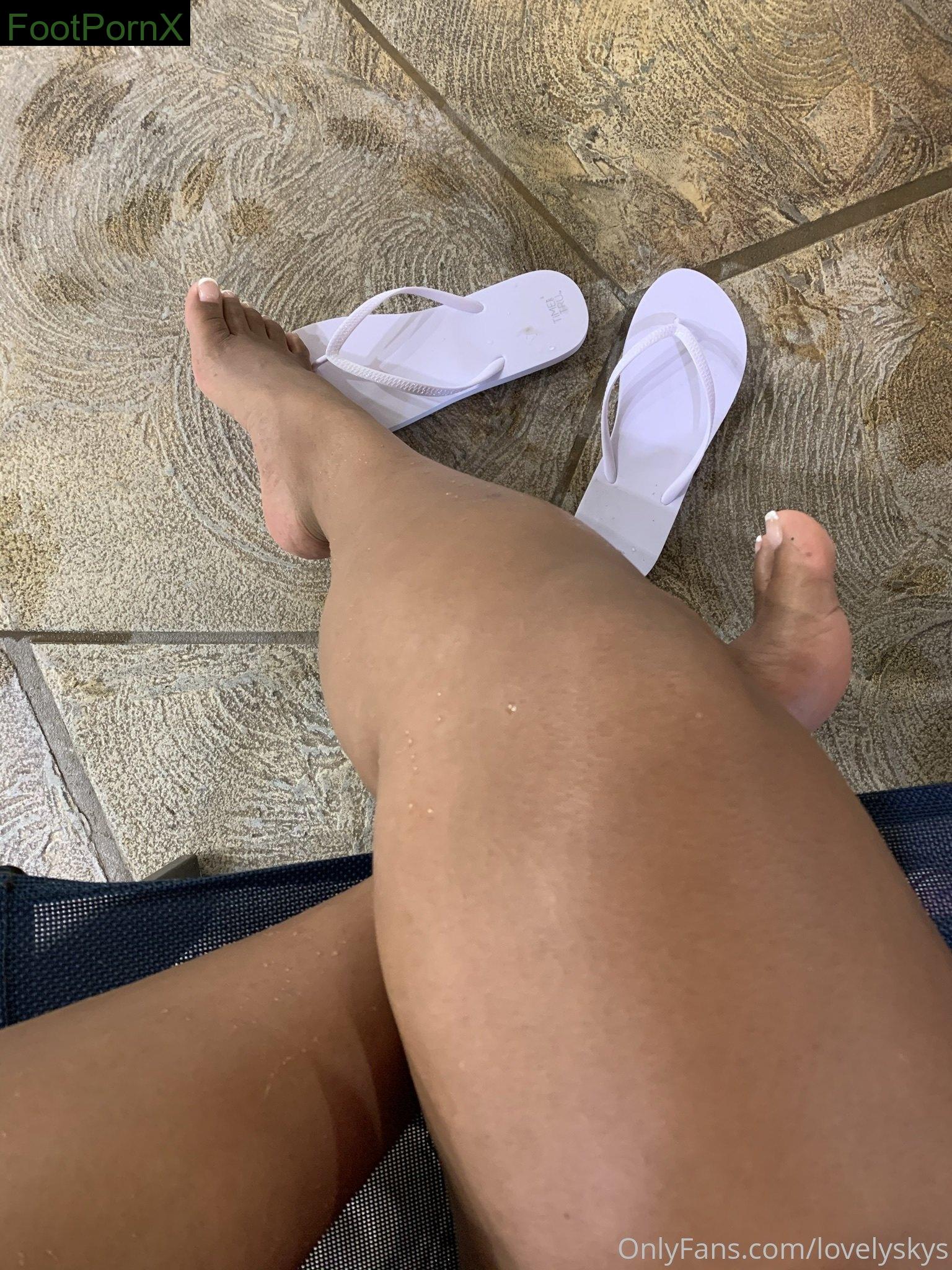 lovelyskys feet photo 12