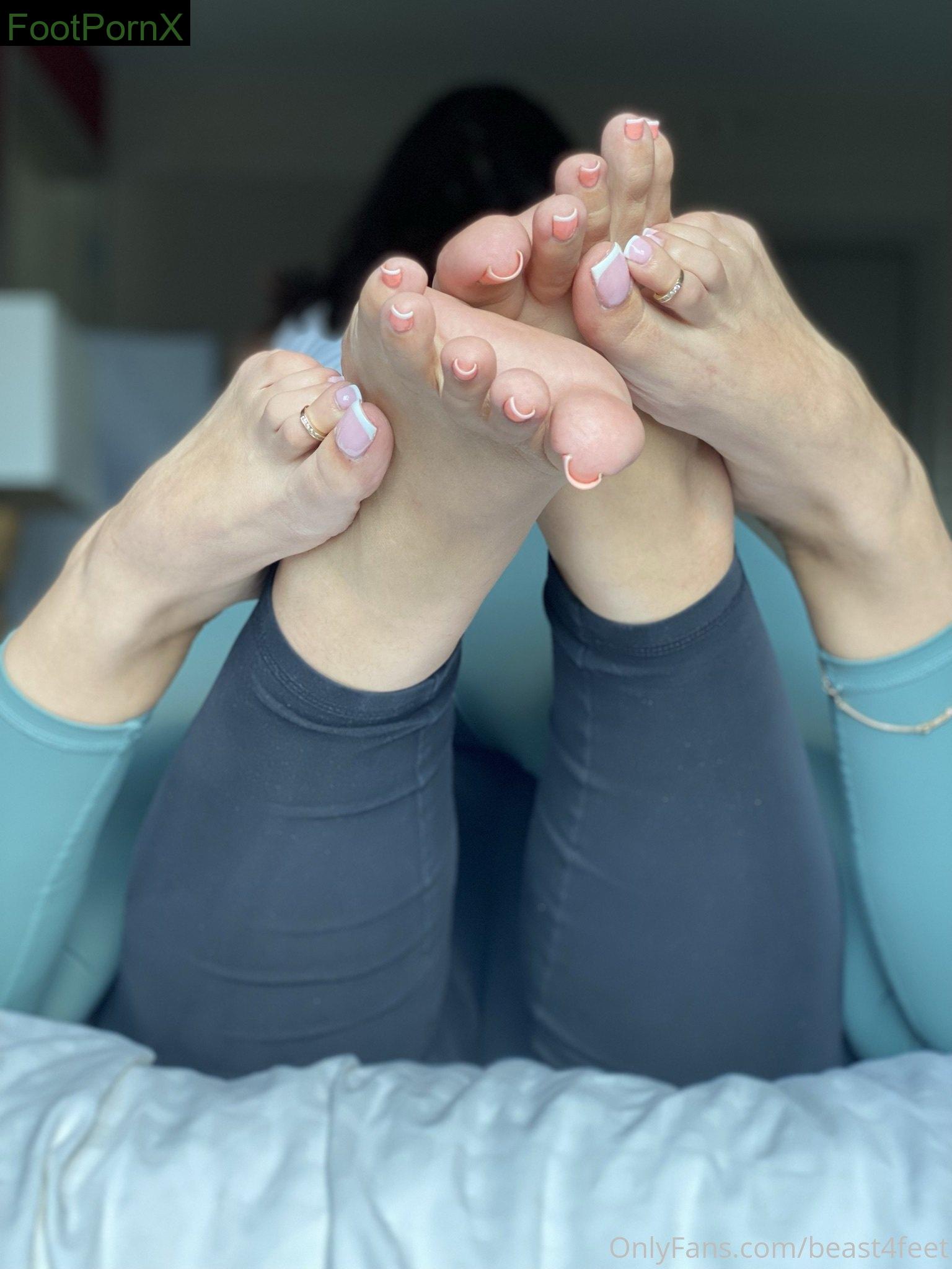 beast4feet feet photo 18