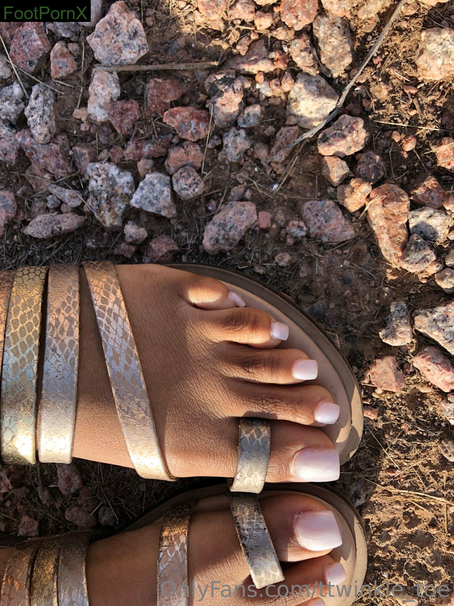 ttwinkle_toe feet photo 13