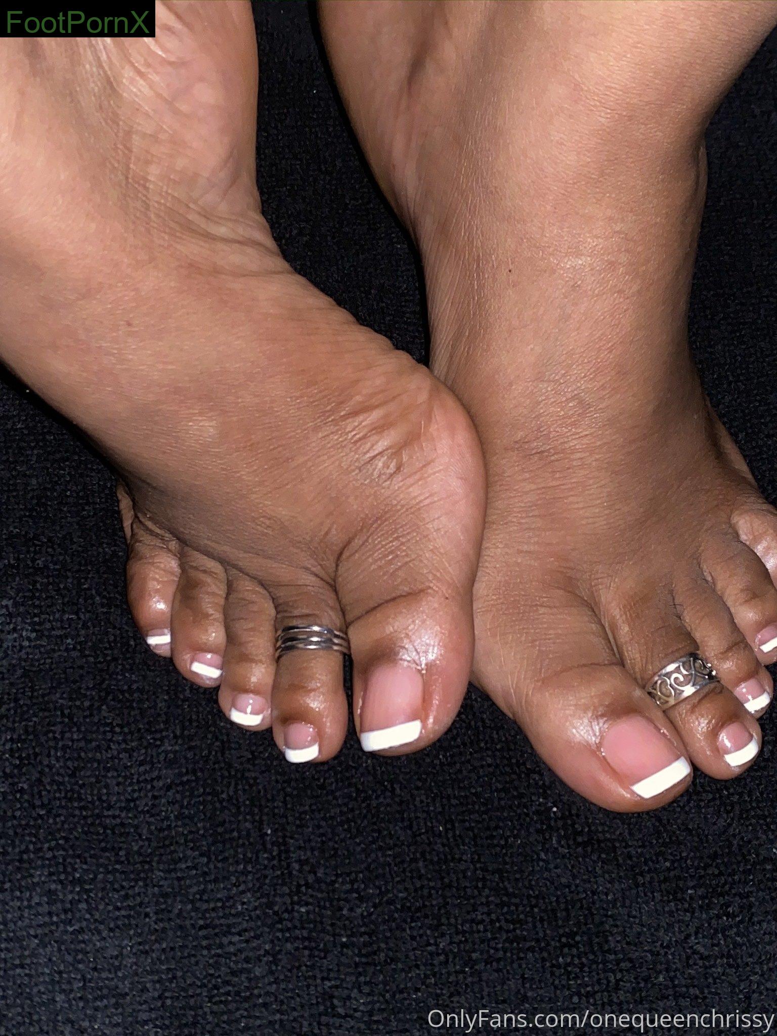 onequeenchrissy feet photo 21