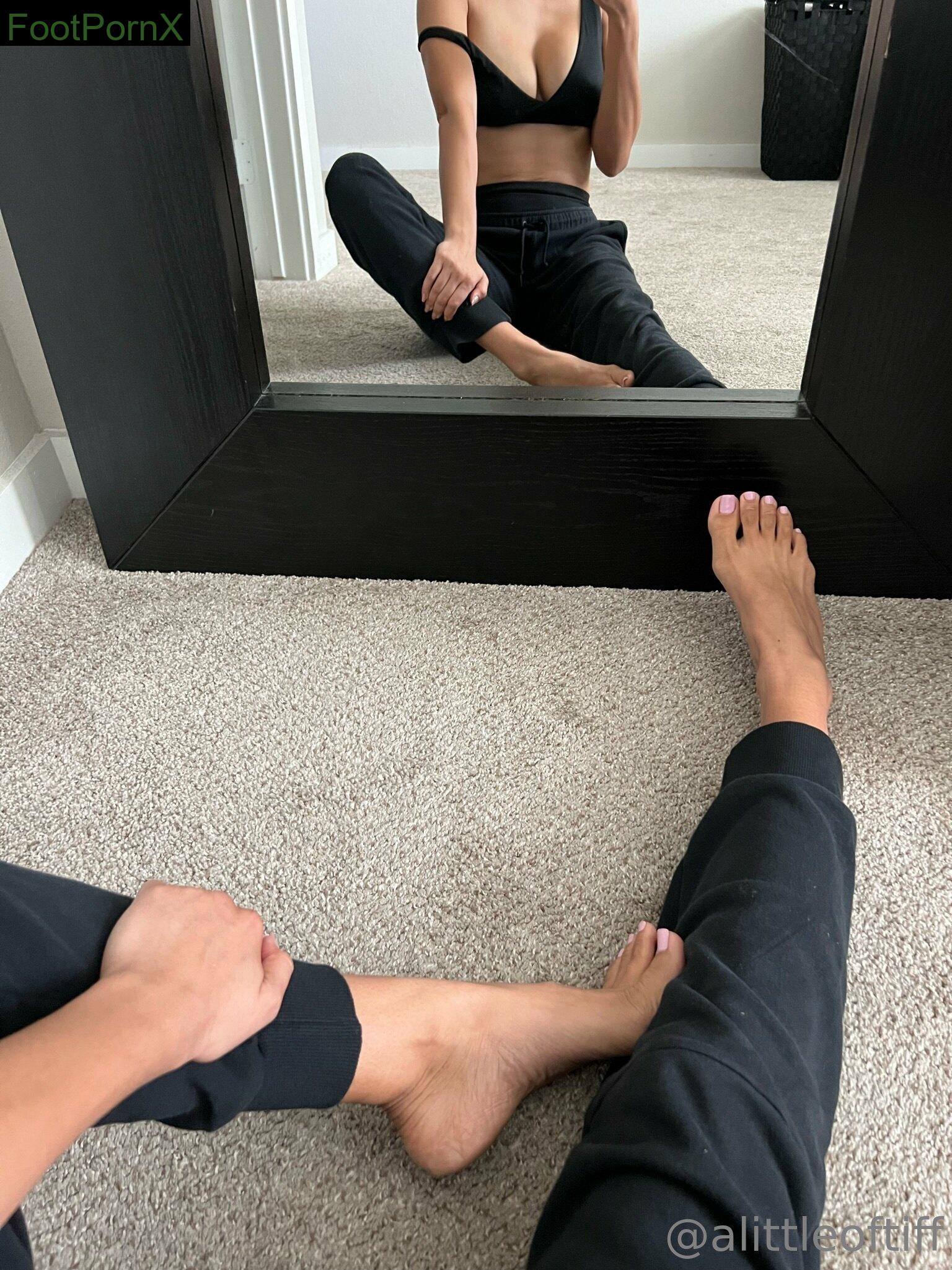 alittleoftiff feet photo 5