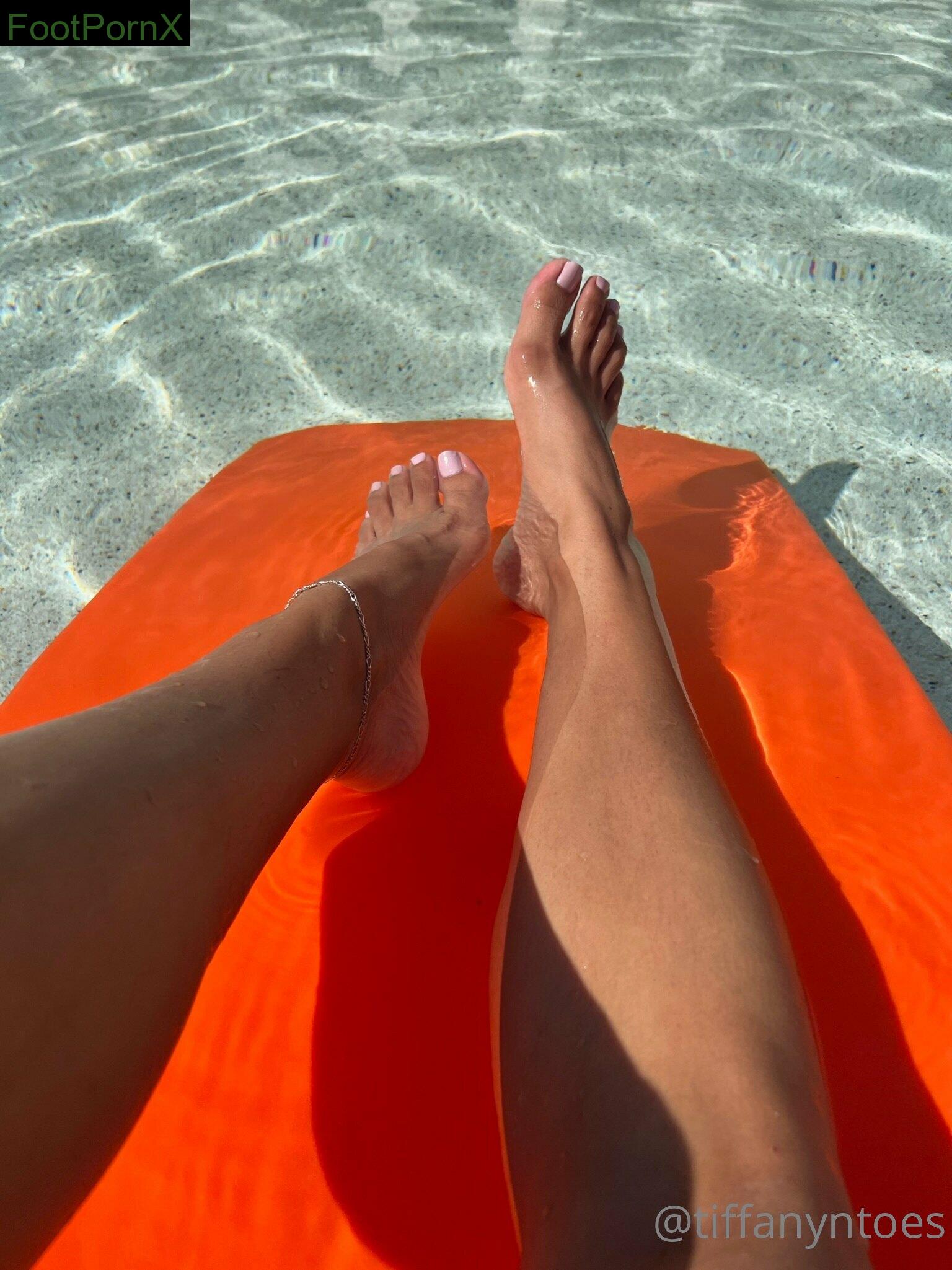 alittleoftiff feet photo 24
