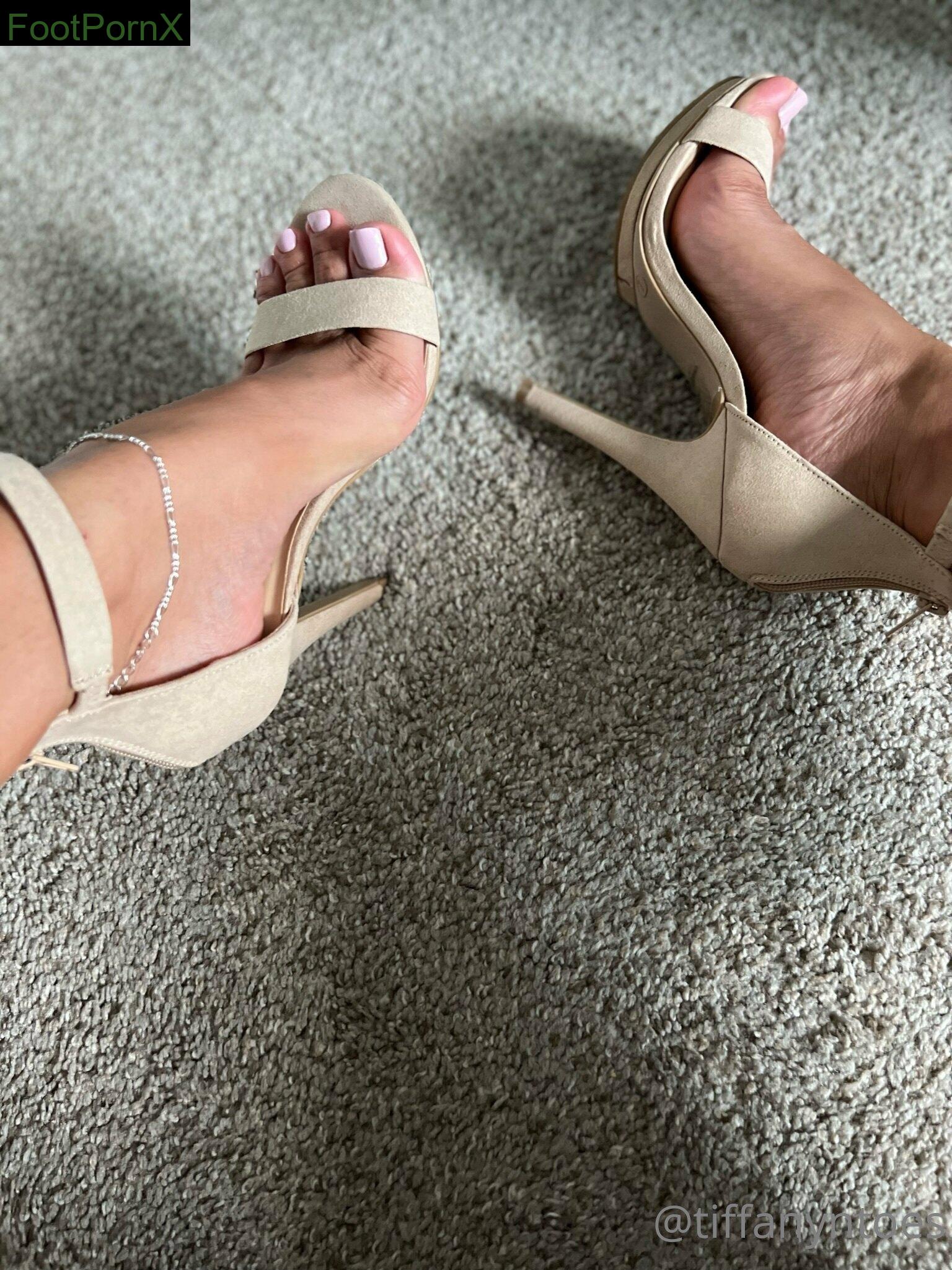 alittleoftiff feet photo 22