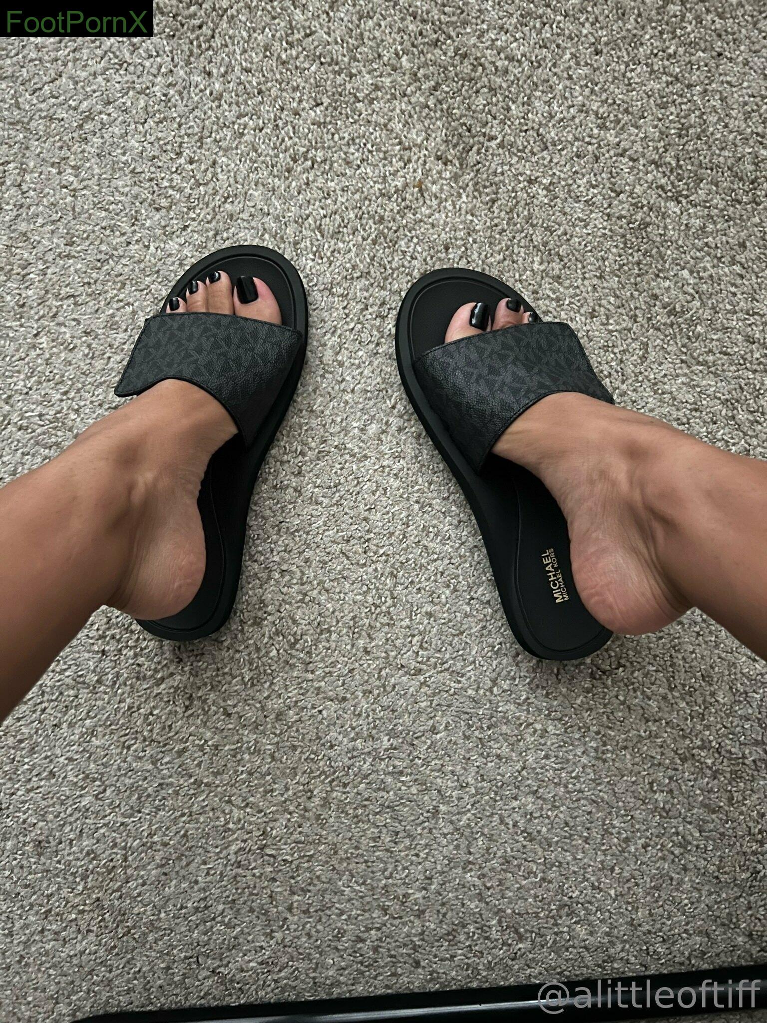 alittleoftiff feet photo 10