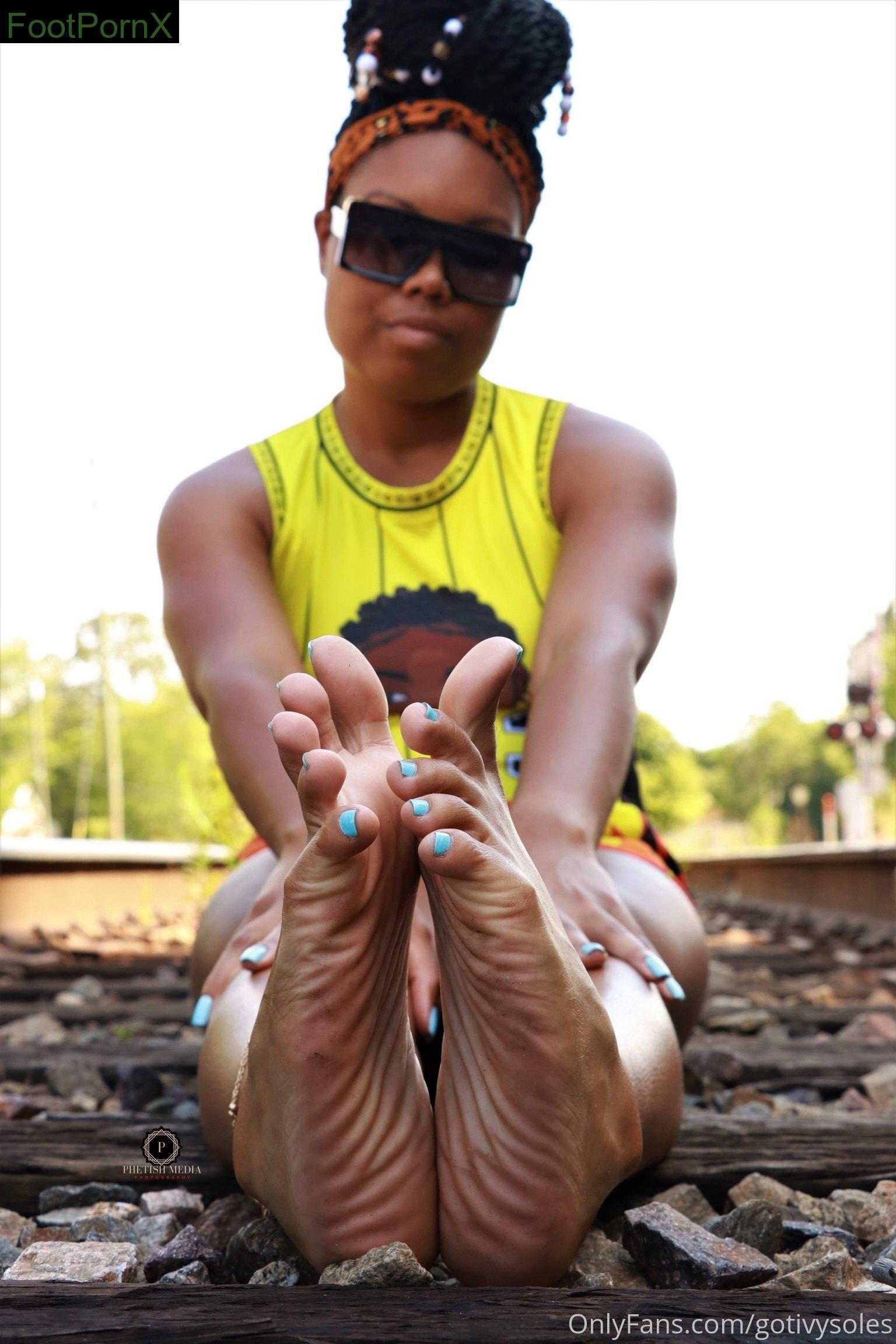 gotivysoles feet photo 23