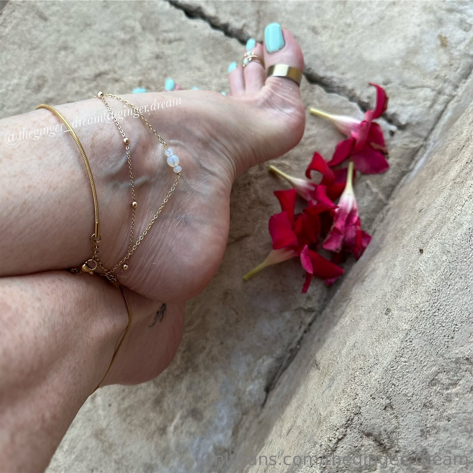 theginger_dream feet photo 18